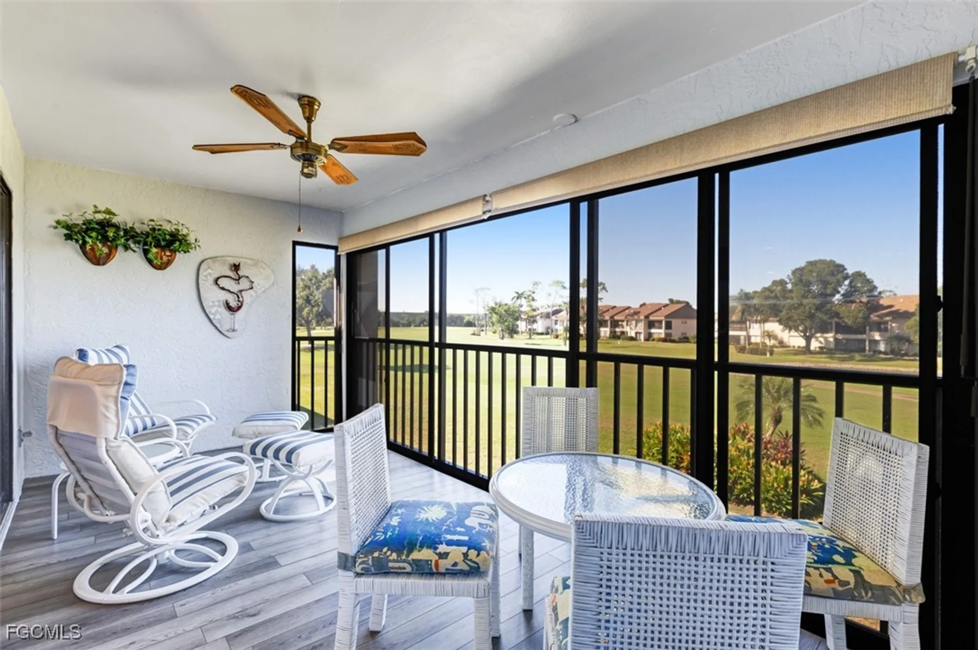 Property Slideshow image 12 of 37 | 5710 trailwinds dr apt 525, Fort Myers, FL, 33907