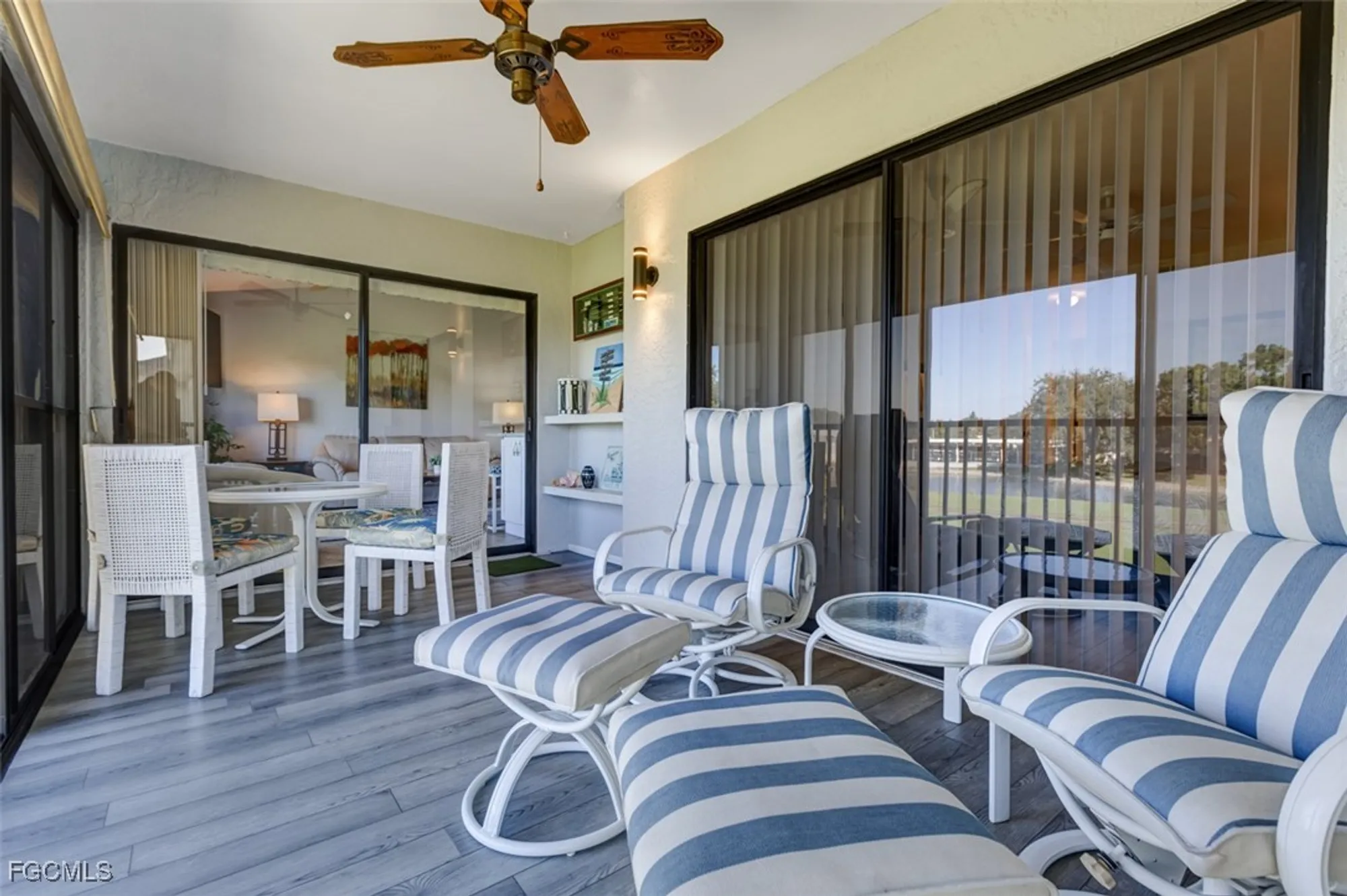 Property Slideshow image 13 of 37 | 5710 trailwinds dr apt 525, Fort Myers, FL, 33907