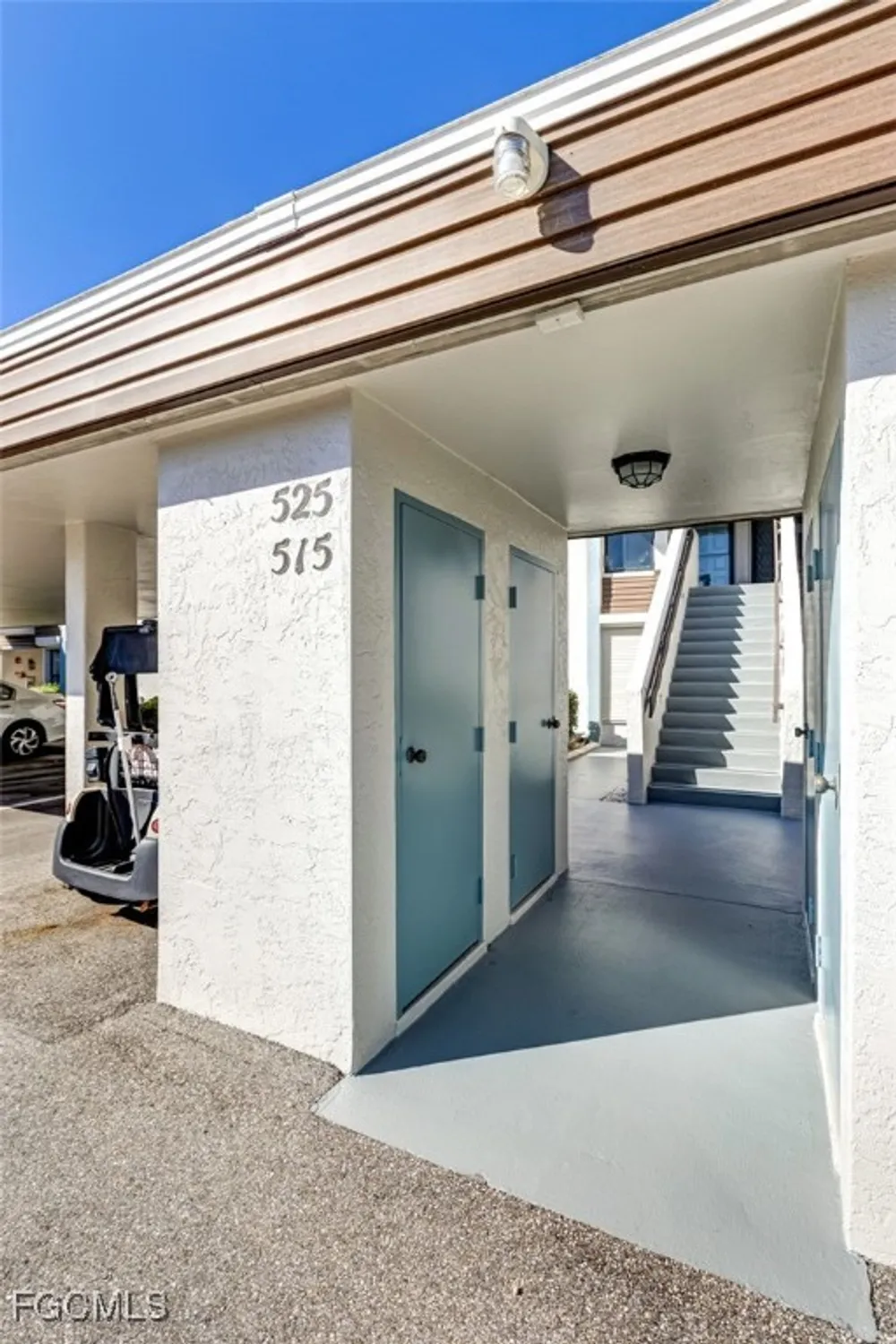 Property Slideshow image 29 of 37 | 5710 trailwinds dr apt 525, Fort Myers, FL, 33907