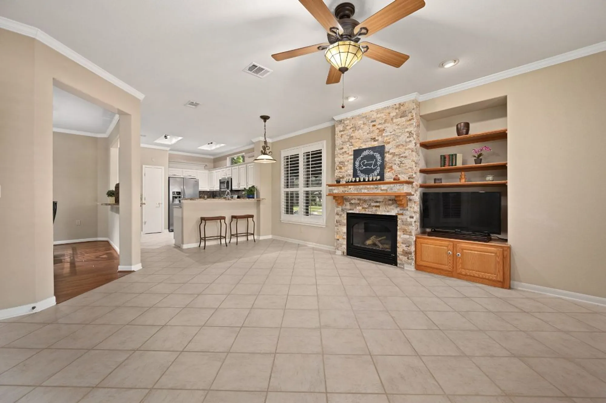 Property Slideshow image 14 of 40 | 110 old chisholm trl, Georgetown, TX, 78633