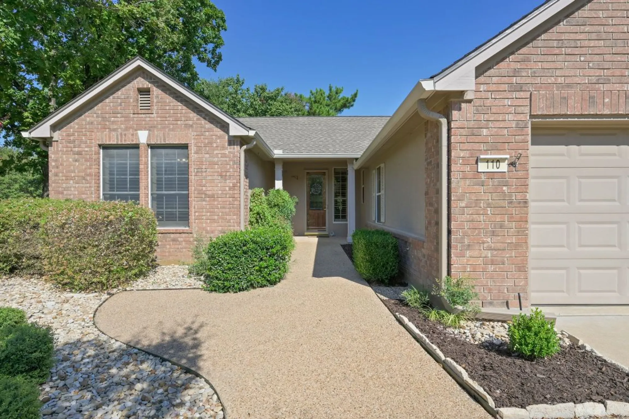 Property Slideshow image 5 of 40 | 110 old chisholm trl, Georgetown, TX, 78633