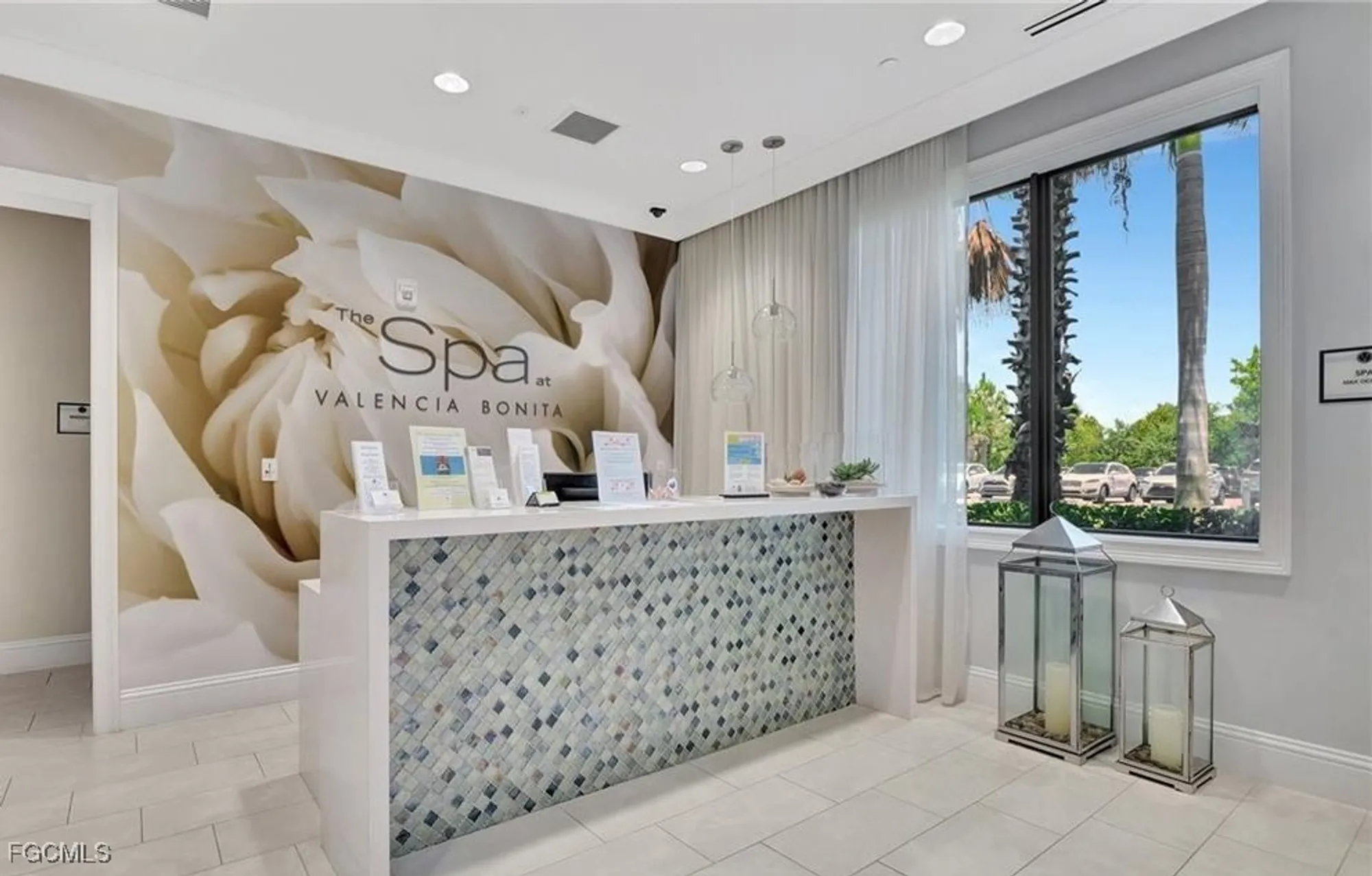 Property Slideshow image 20 of 36 | 16342 vivara pl, Bonita Springs, FL, 34135