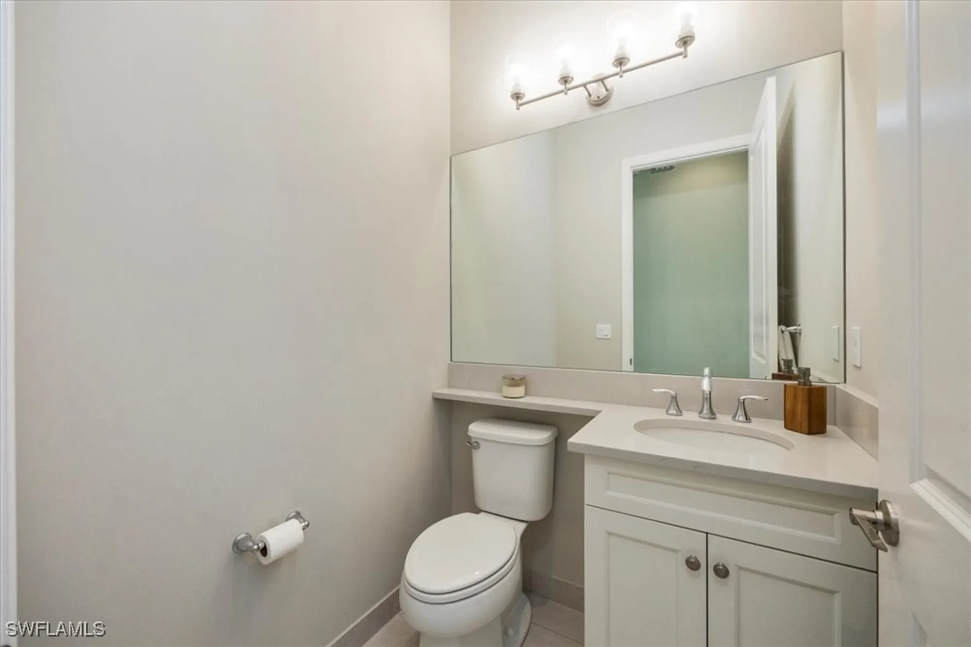Property Slideshow image 25 of 40 | 28648 wharton dr, Bonita Springs, FL, 34135