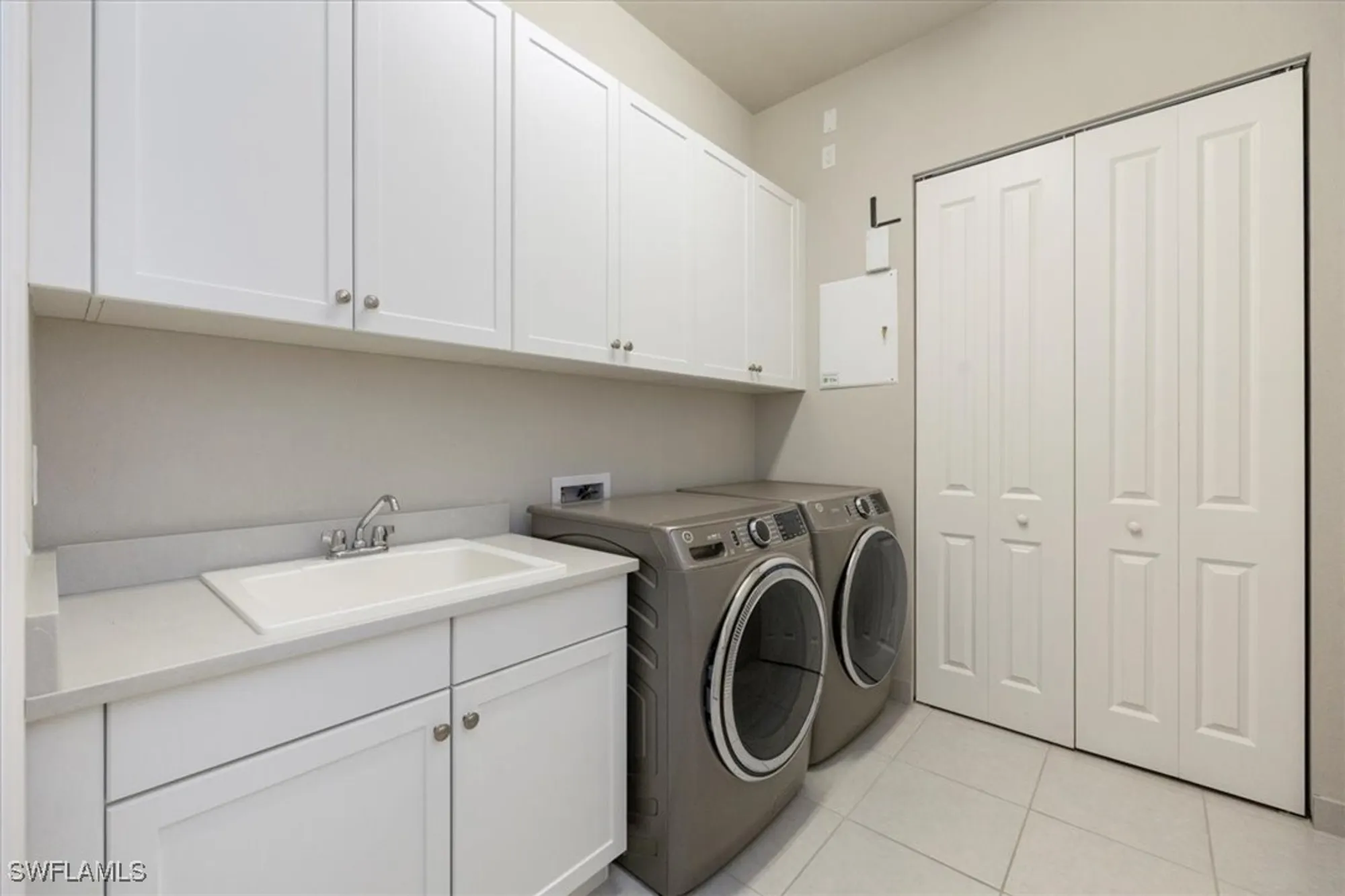 Property Slideshow image 26 of 40 | 28648 wharton dr, Bonita Springs, FL, 34135