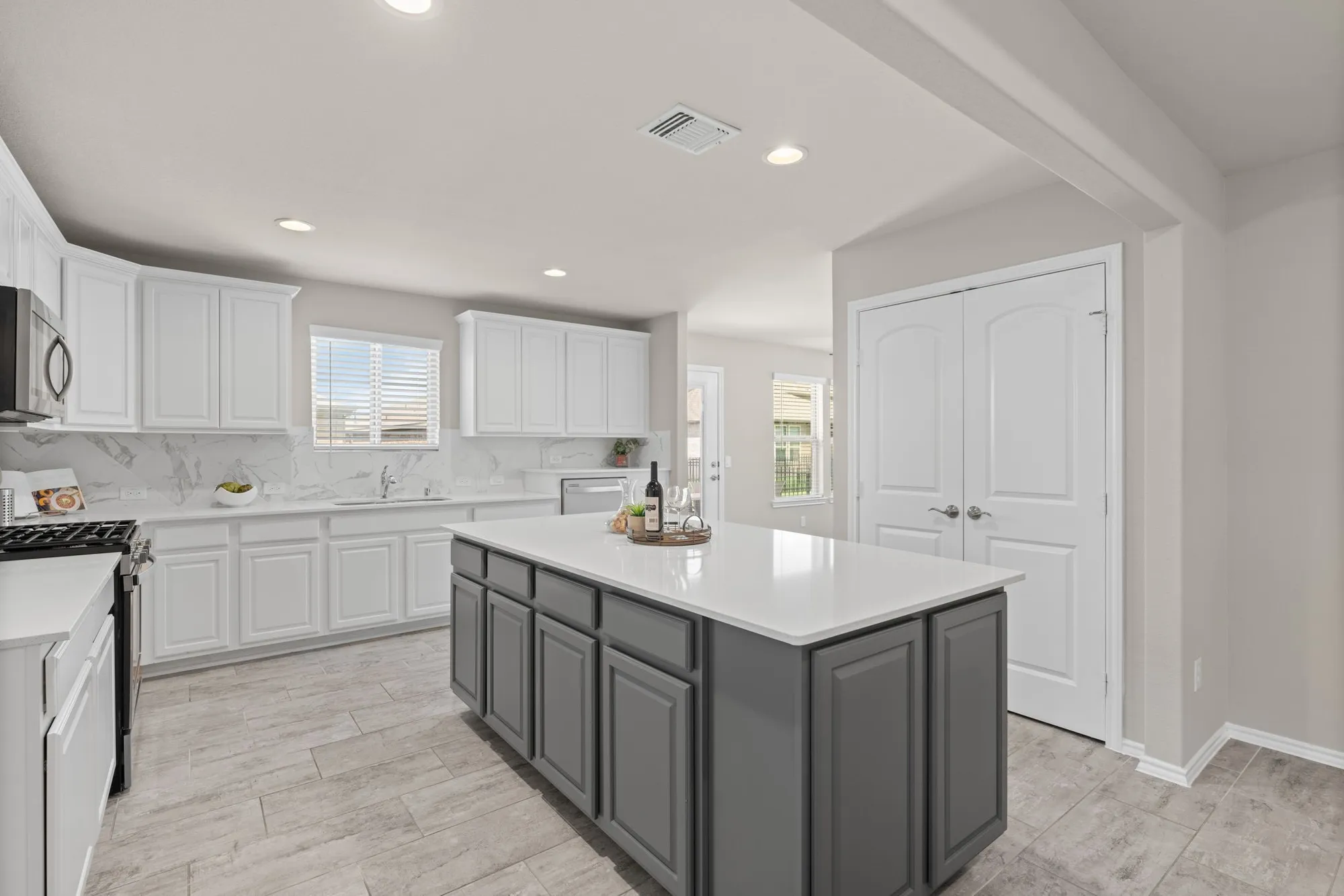 Property Slideshow image 10 of 46 | 3134 chimney swift ln, Richmond, TX, 77469