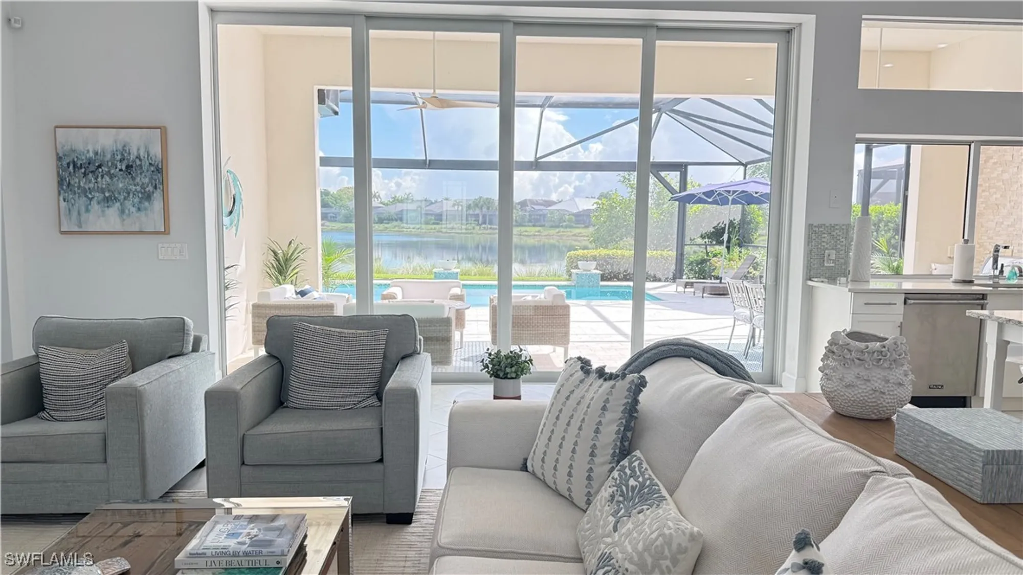 Property Slideshow image 10 of 50 | 5060 martinique dr, Naples, FL, 34113