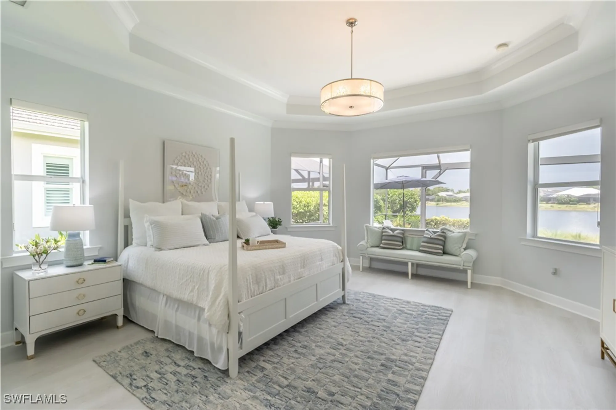 Property Slideshow image 23 of 50 | 5060 martinique dr, Naples, FL, 34113