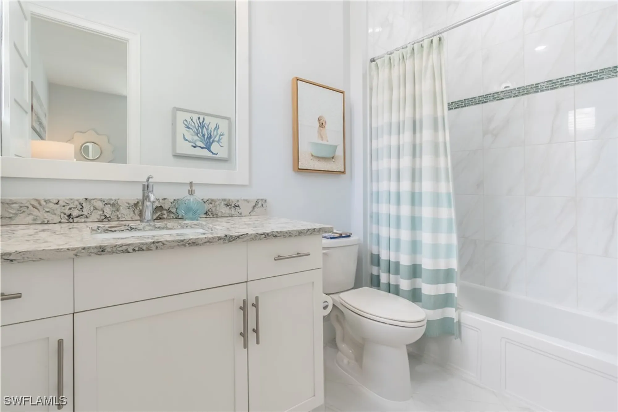 Property Slideshow image 36 of 50 | 5060 martinique dr, Naples, FL, 34113