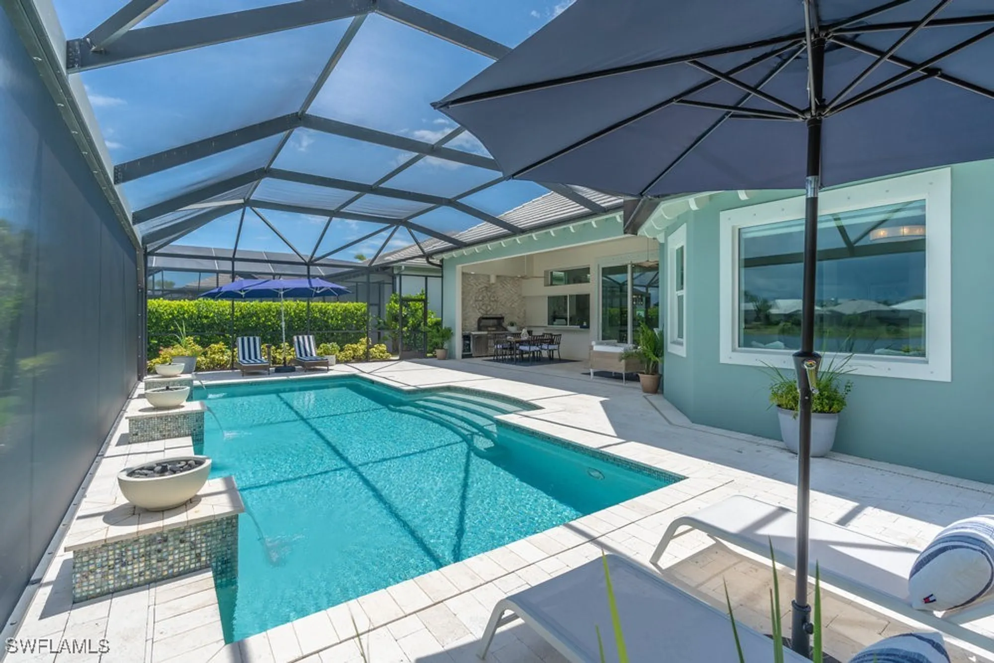 Property Slideshow image 39 of 50 | 5060 martinique dr, Naples, FL, 34113