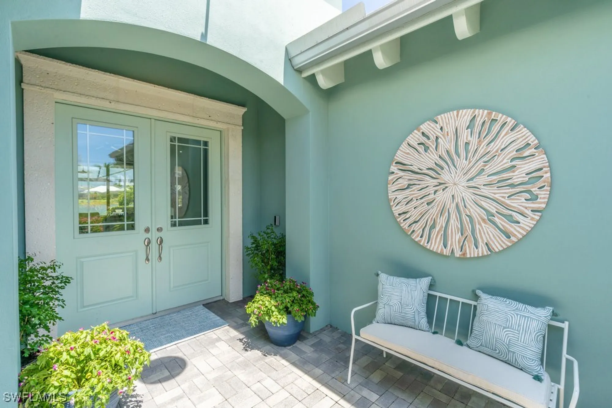 Property Slideshow image 4 of 50 | 5060 martinique dr, Naples, FL, 34113