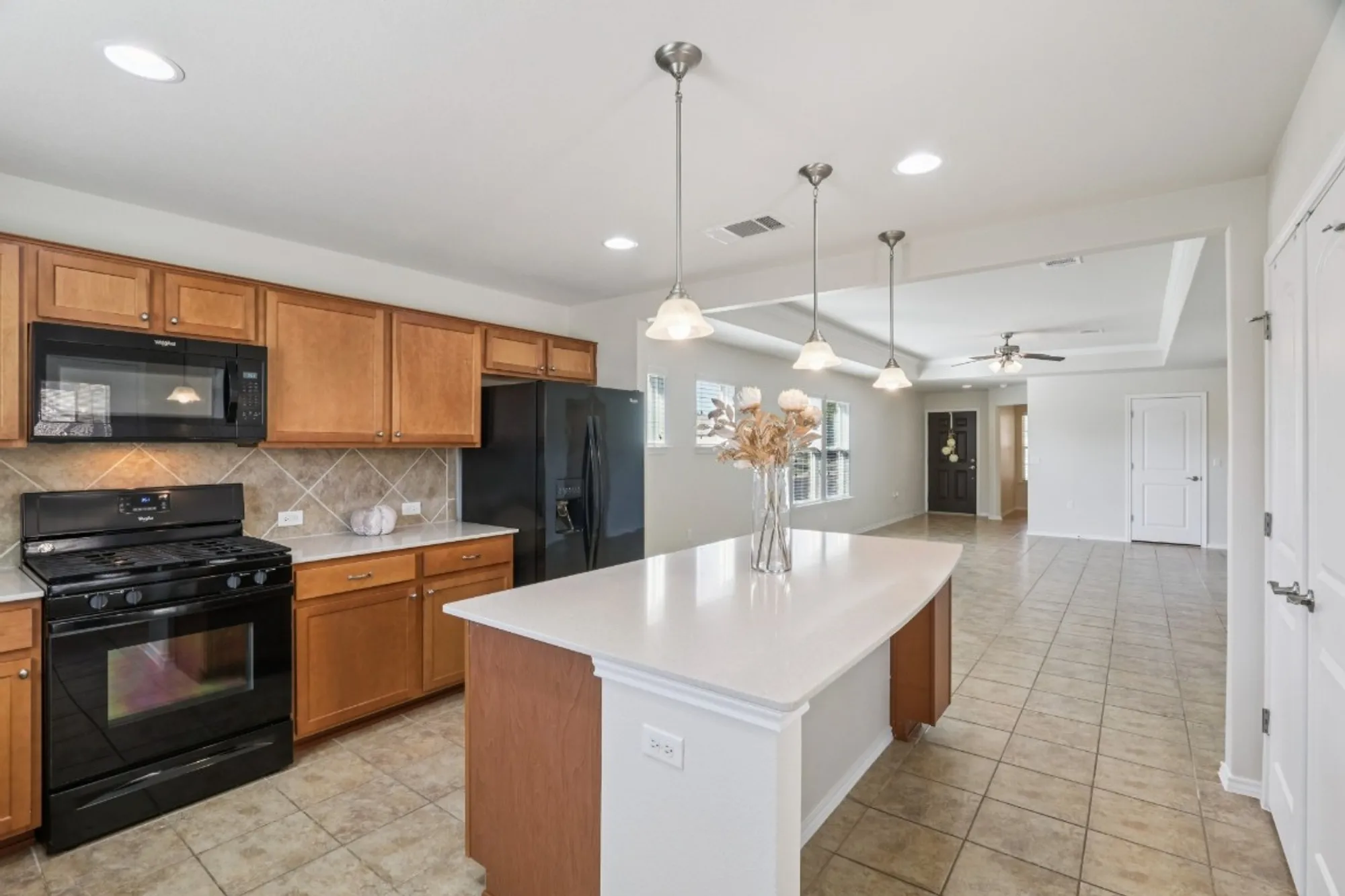 Property Slideshow image 18 of 40 | 600 chambers creek ct, Georgetown, TX, 78633