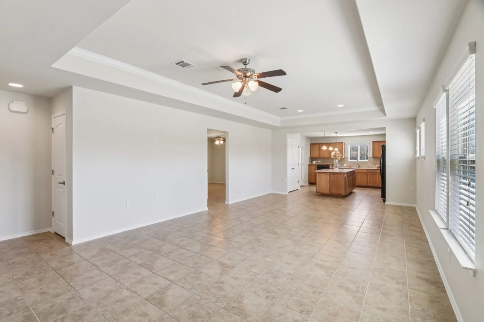 Property Slideshow image 10 of 40 | 600 chambers creek ct, Georgetown, TX, 78633
