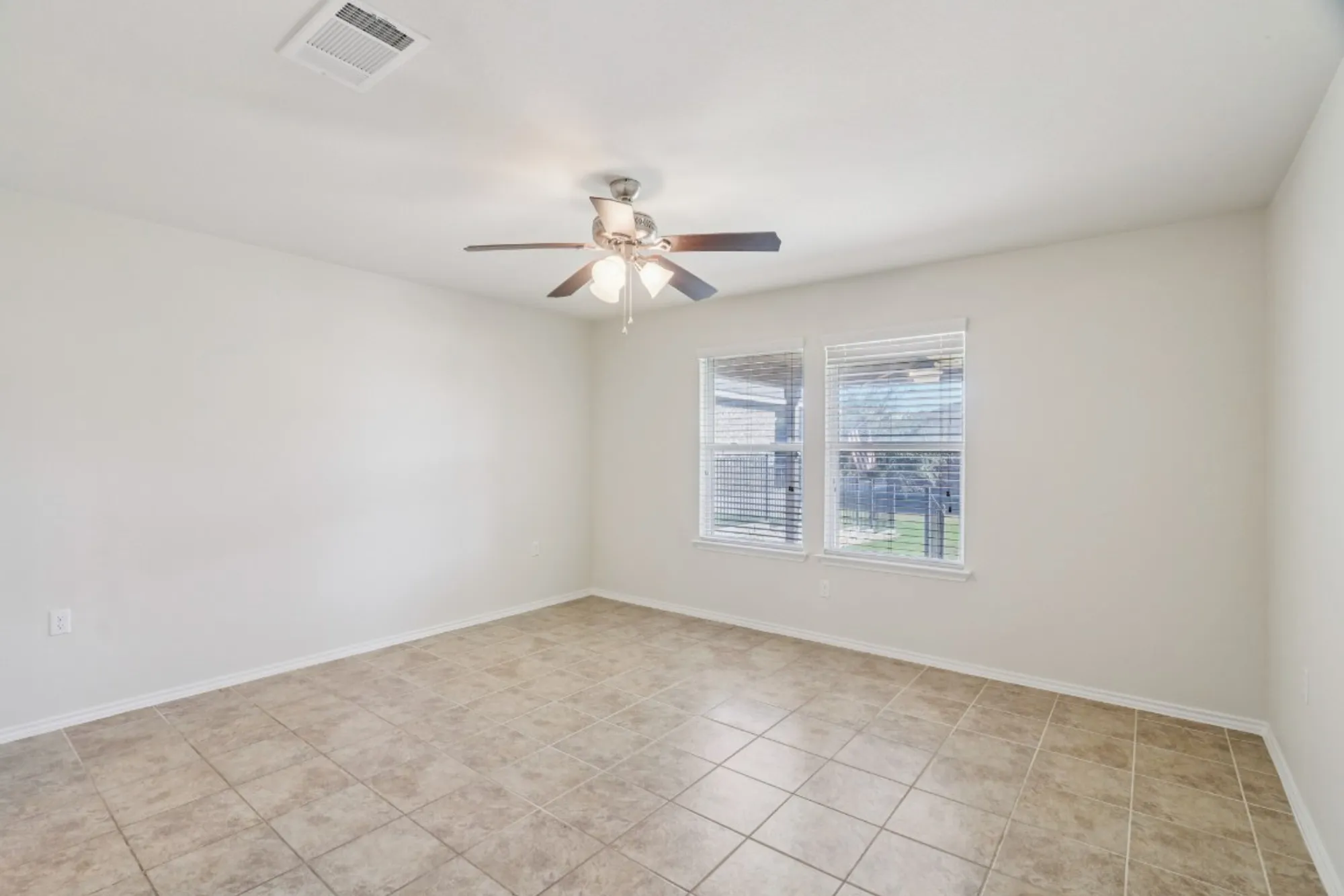 Property Slideshow image 27 of 40 | 600 chambers creek ct, Georgetown, TX, 78633