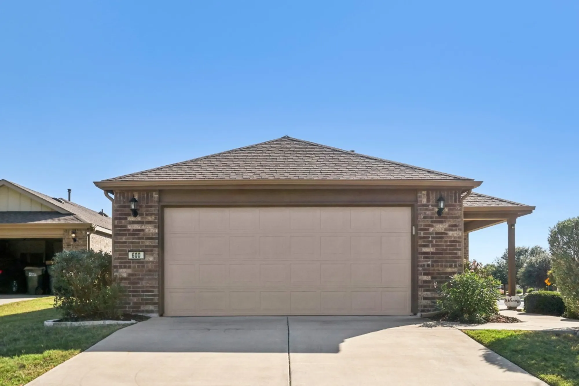 Property Slideshow image 2 of 40 | 600 chambers creek ct, Georgetown, TX, 78633