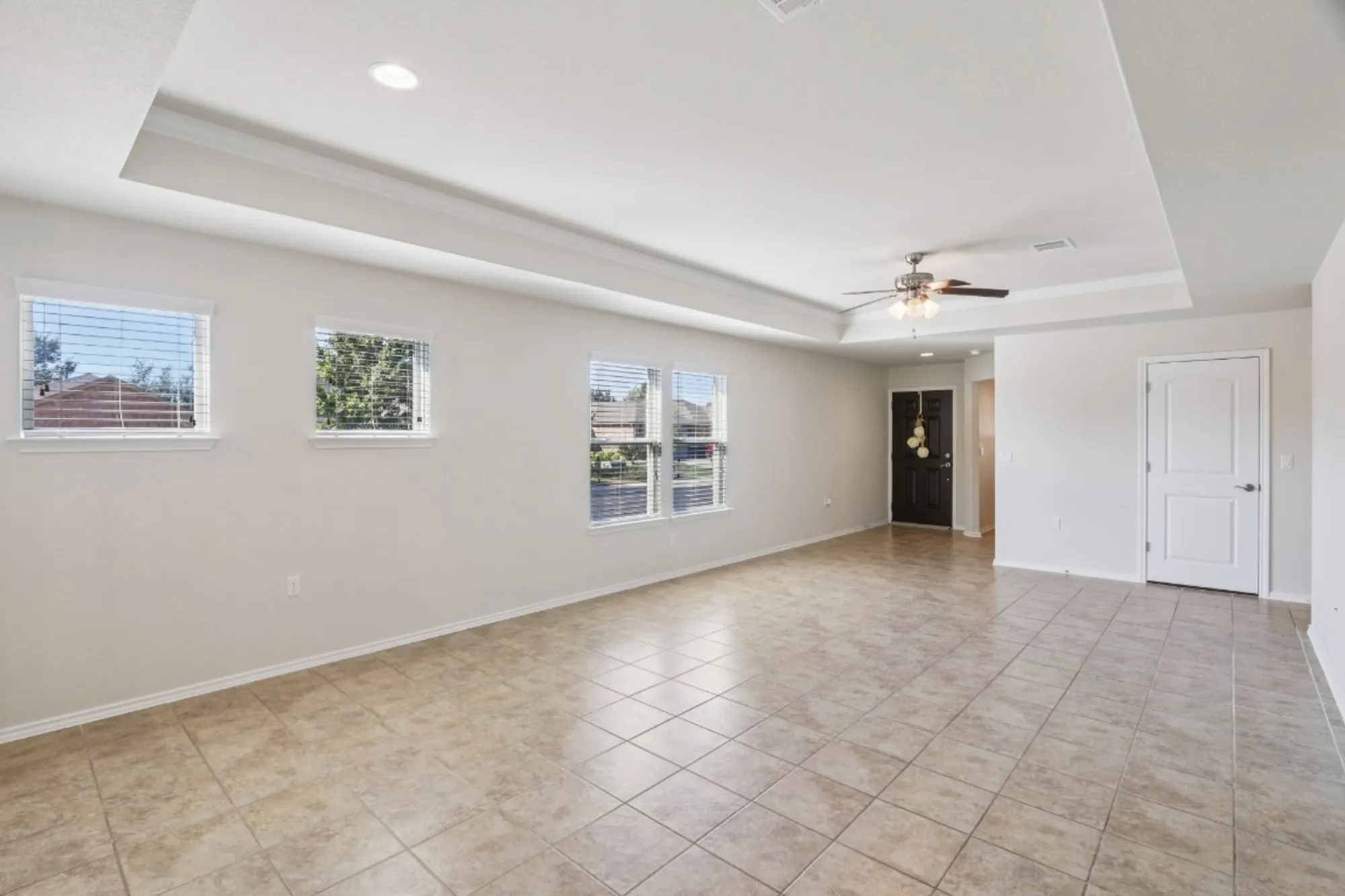 Property Slideshow image 9 of 40 | 600 chambers creek ct, Georgetown, TX, 78633