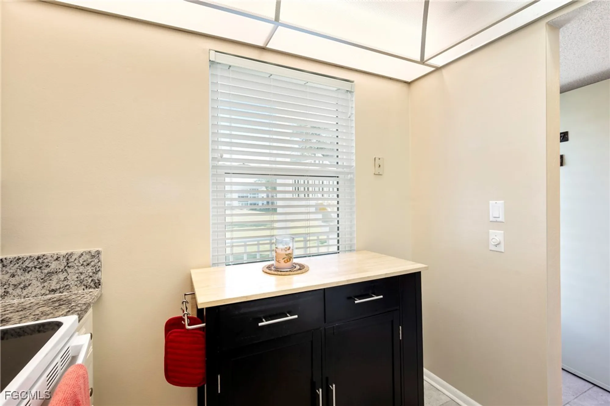 Property Slideshow image 15 of 34 | 1580 pine valley dr apt 217, Fort Myers, FL, 33907