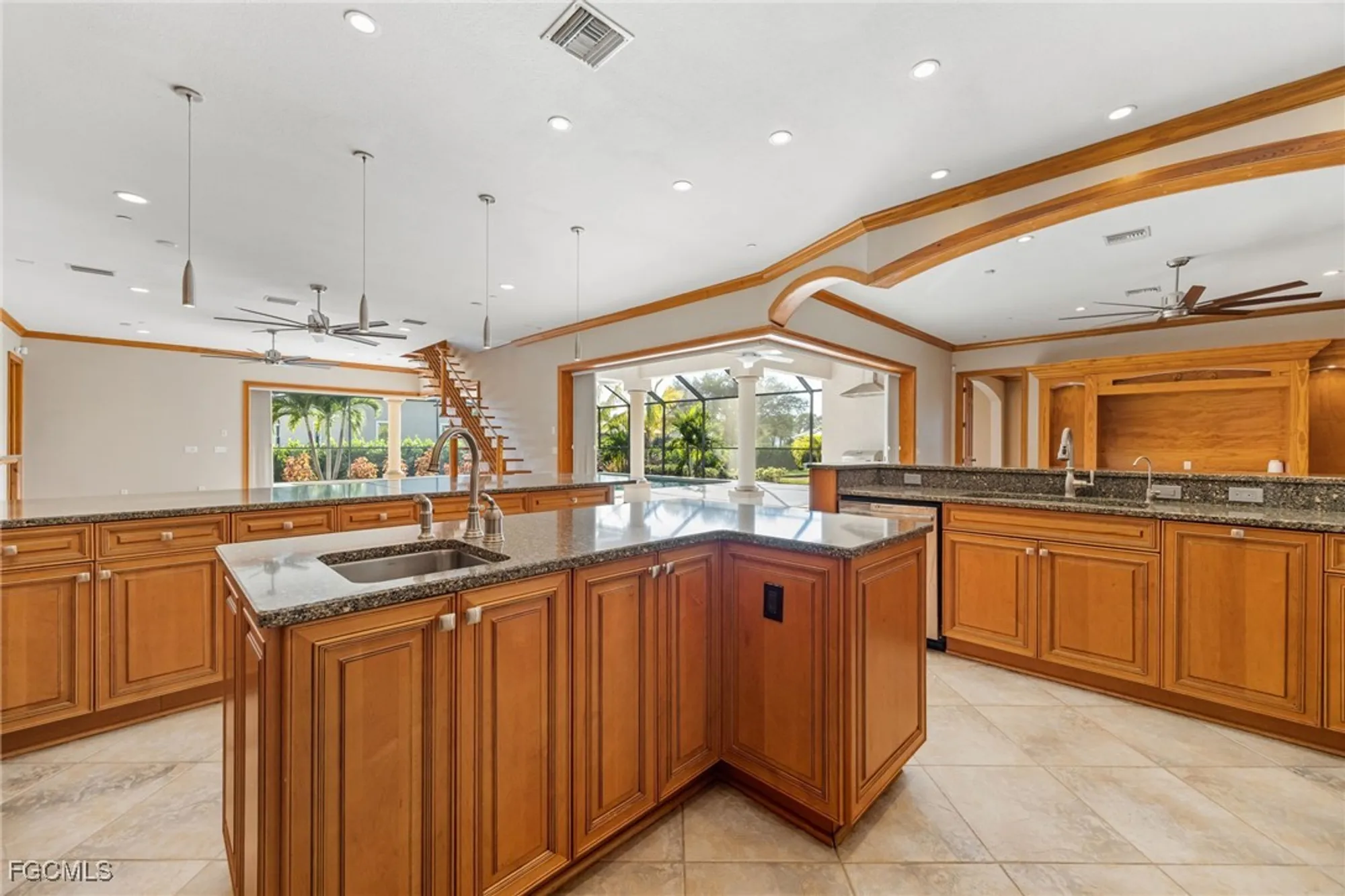 Property Slideshow image 12 of 50 | 8230 hunters glen cir, North Fort Myers, FL, 33917