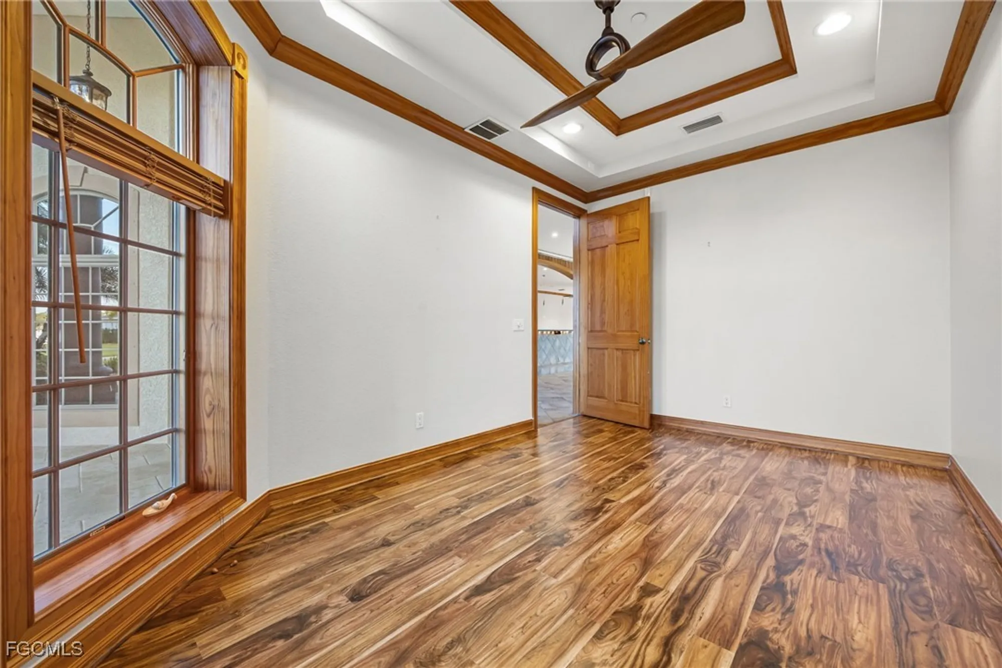 Property Slideshow image 25 of 50 | 8230 hunters glen cir, North Fort Myers, FL, 33917