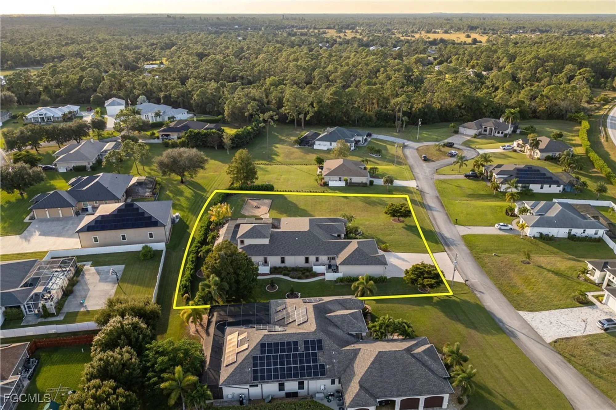 Property Slideshow image 49 of 50 | 8230 hunters glen cir, North Fort Myers, FL, 33917