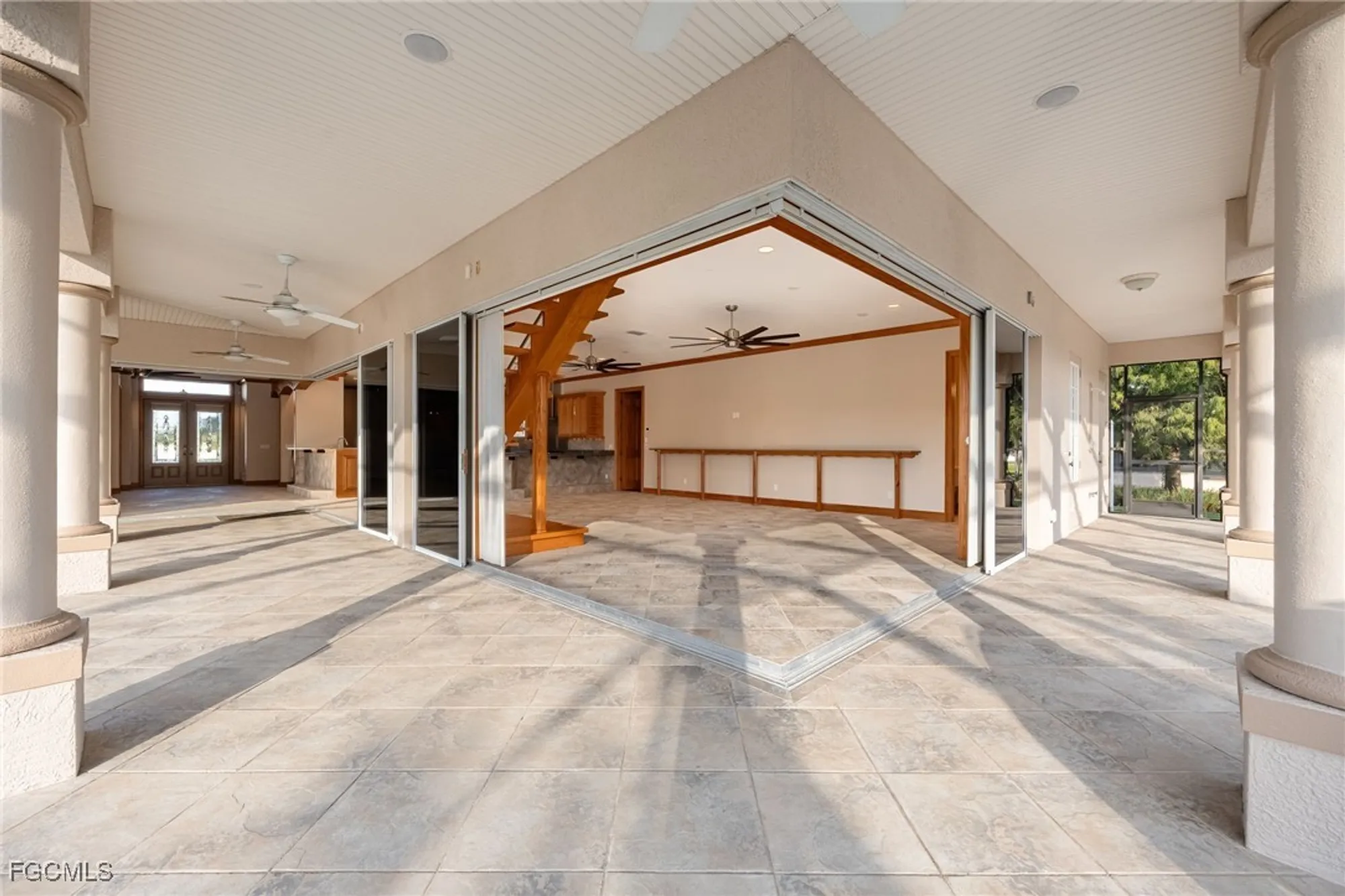 Property Slideshow image 42 of 50 | 8230 hunters glen cir, North Fort Myers, FL, 33917