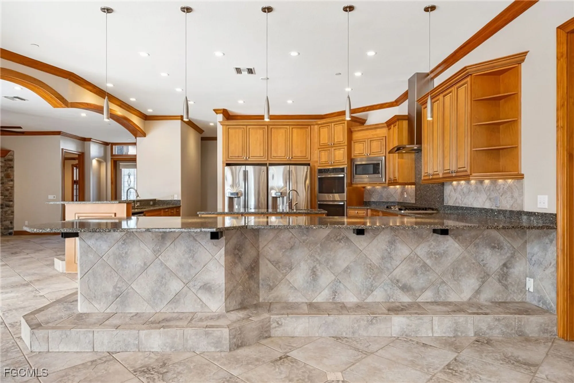 Property Slideshow image 9 of 50 | 8230 hunters glen cir, North Fort Myers, FL, 33917