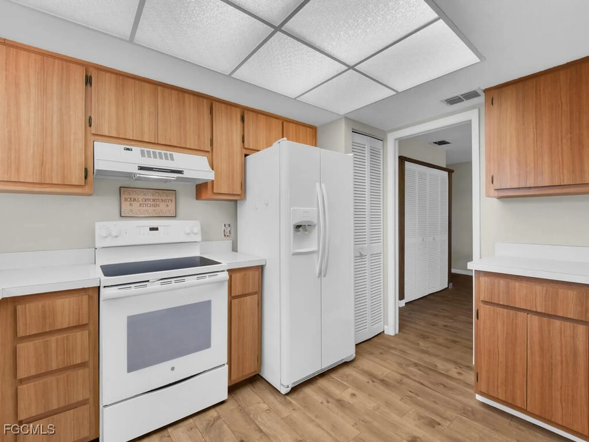 Property Slideshow image 10 of 26 | 13240 white marsh ln 3139, Fort Myers, FL, 33912