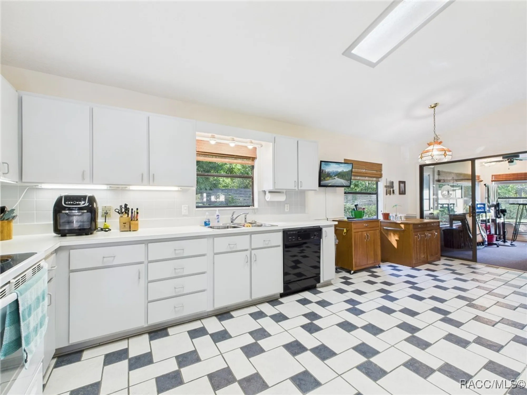 Property Slideshow image 12 of 44 | 6268 w weston dr, Crystal River, FL, 34429