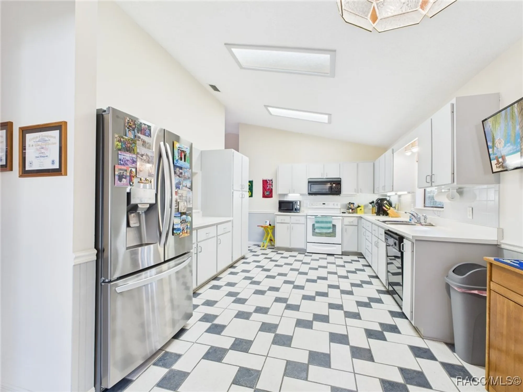 Property Slideshow image 13 of 44 | 6268 w weston dr, Crystal River, FL, 34429