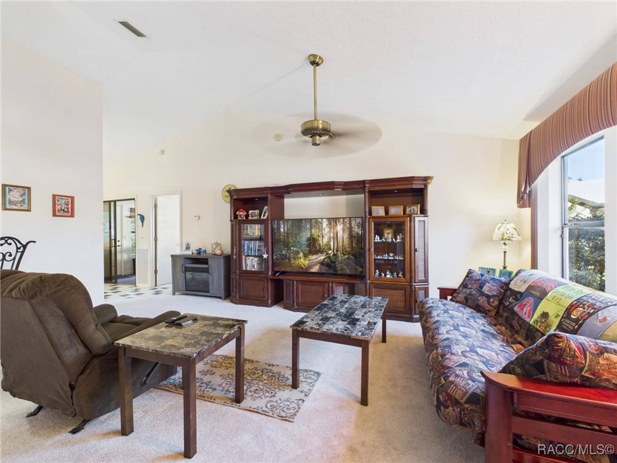 Property Slideshow image 4 of 44 | 6268 w weston dr, Crystal River, FL, 34429
