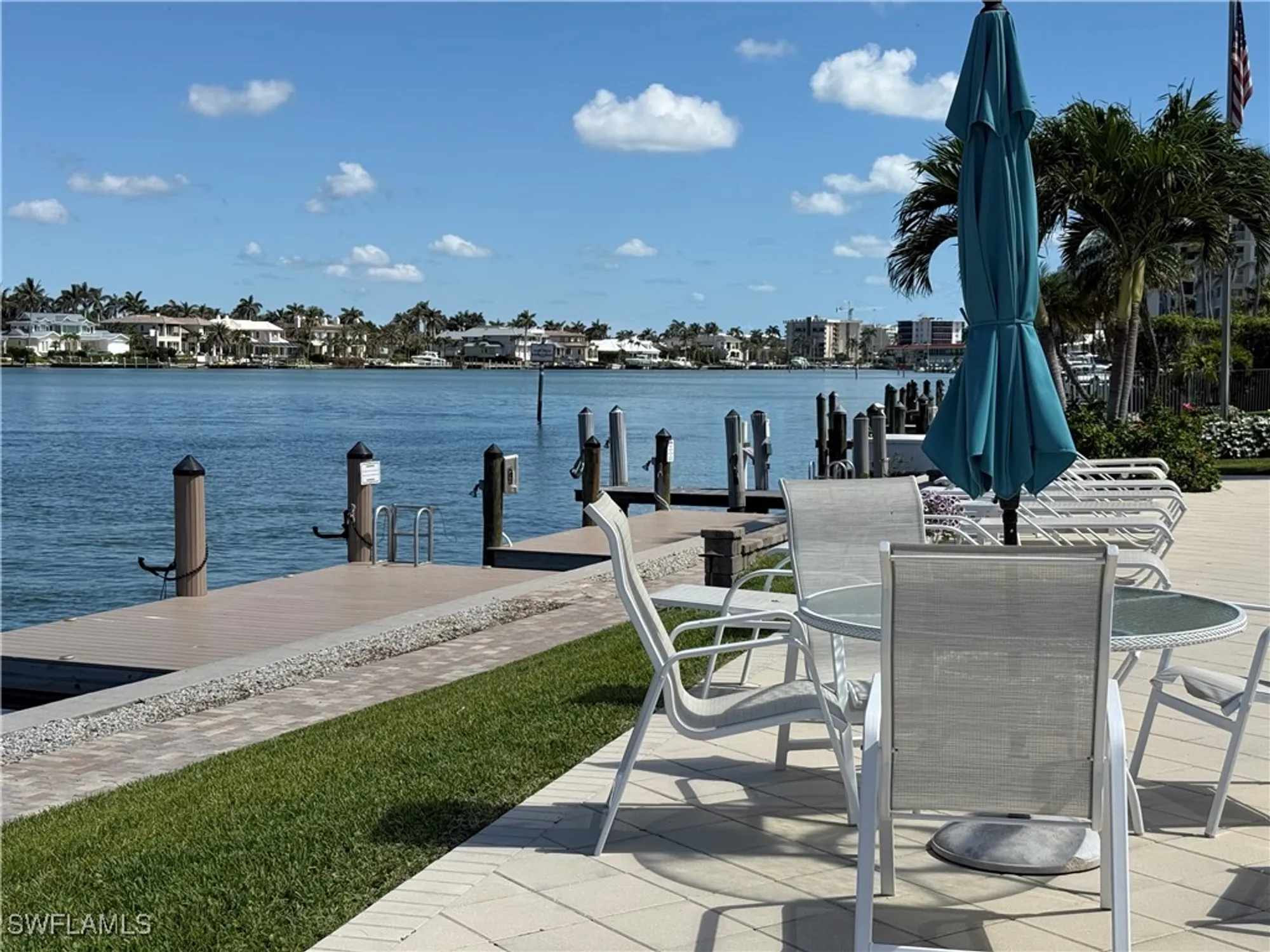 Property Slideshow image 1 of 17 | 2880 gulf shore blvd 404, Naples, FL, 34103