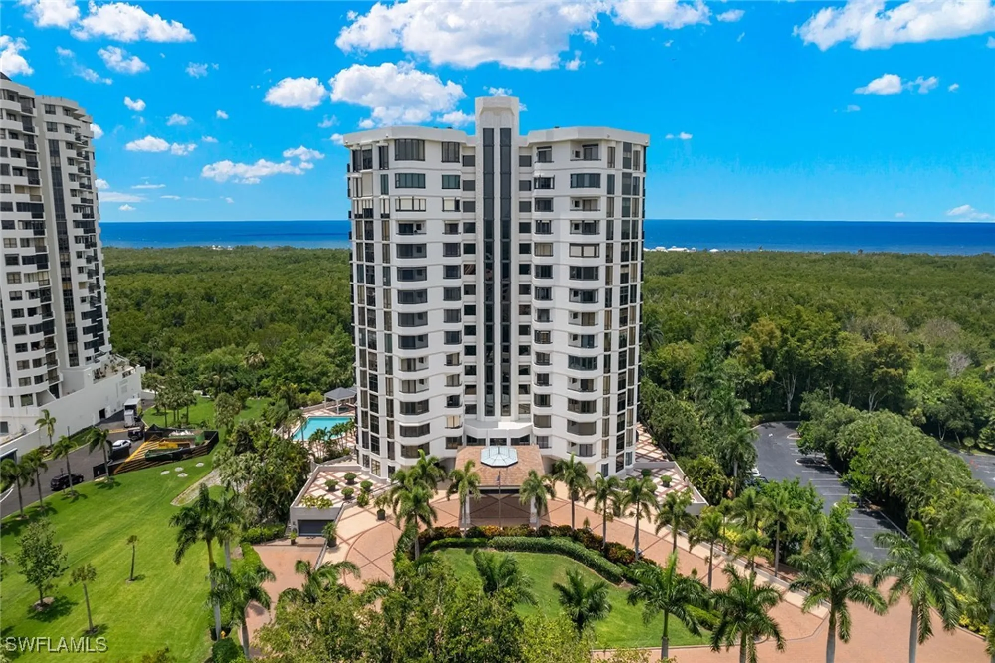 Property Slideshow image 32 of 36 | 6075 pelican bay blvd 204, Naples, FL, 34108