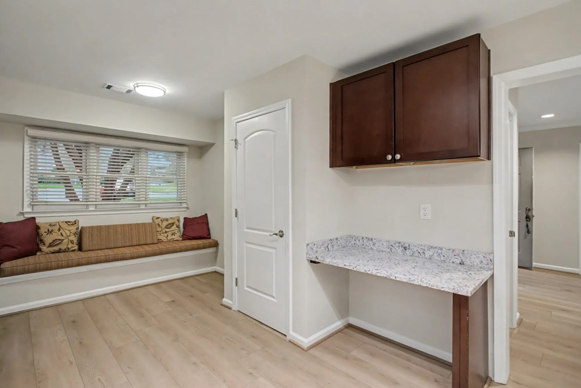 Property Slideshow image 17 of 45 | 214 archers mead, Williamsburg, VA, 23185