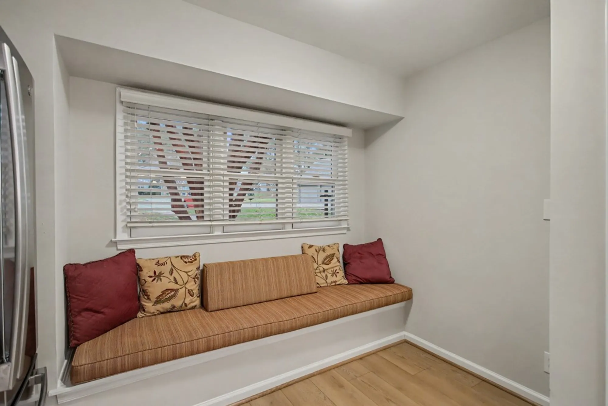 Property Slideshow image 18 of 45 | 214 archers mead, Williamsburg, VA, 23185