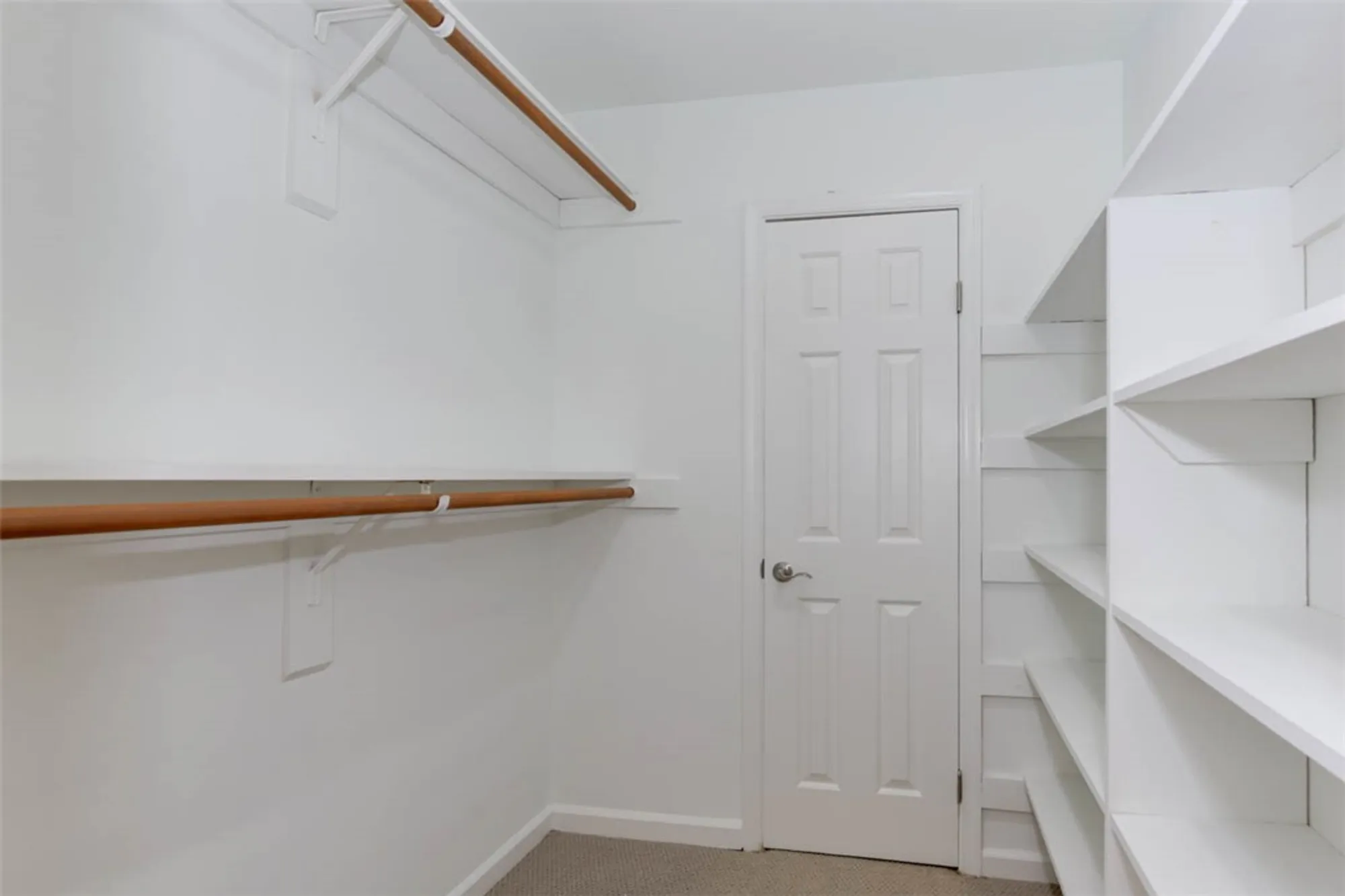 Property Slideshow image 35 of 45 | 214 archers mead, Williamsburg, VA, 23185