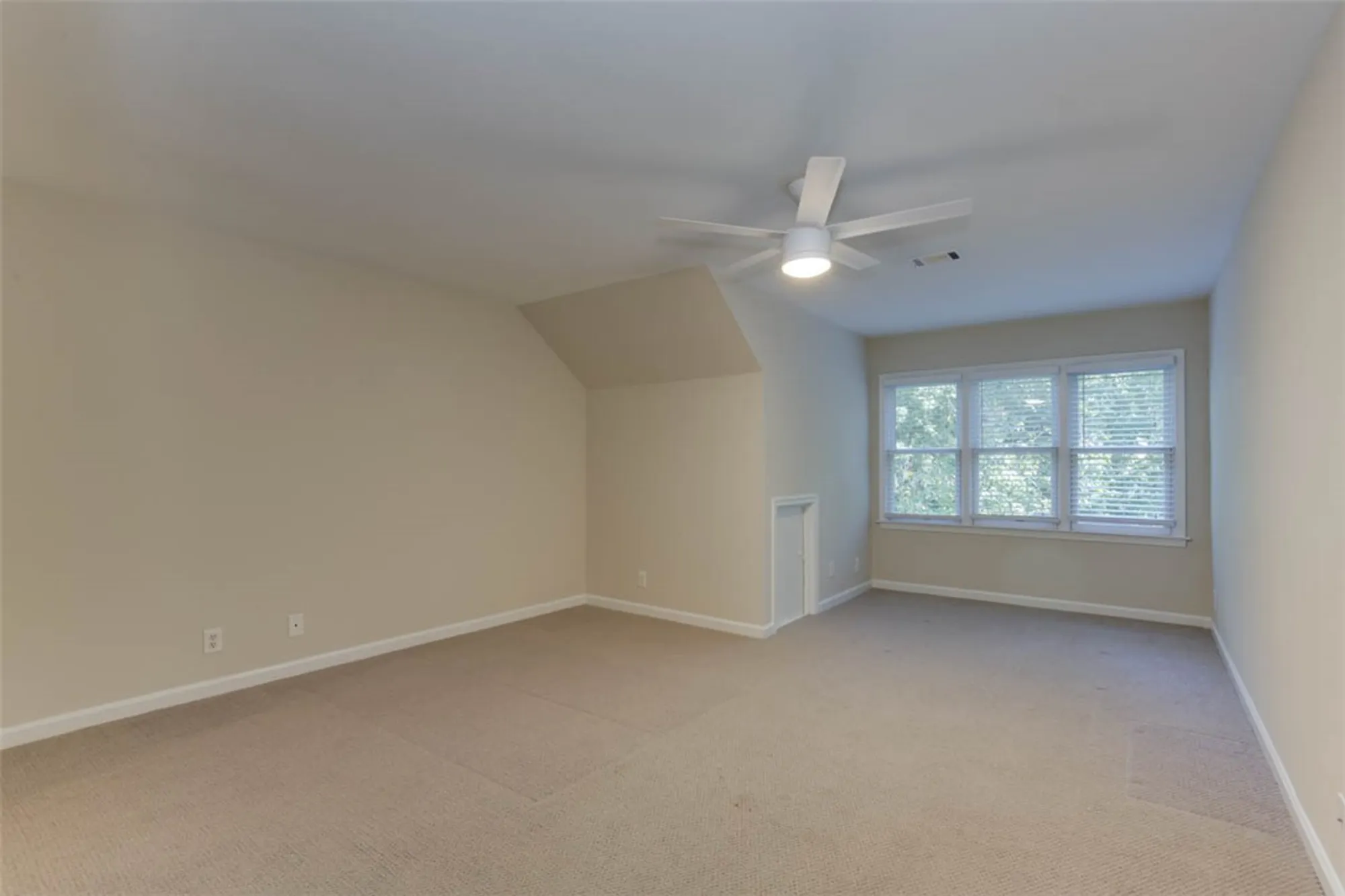 Property Slideshow image 38 of 45 | 214 archers mead, Williamsburg, VA, 23185