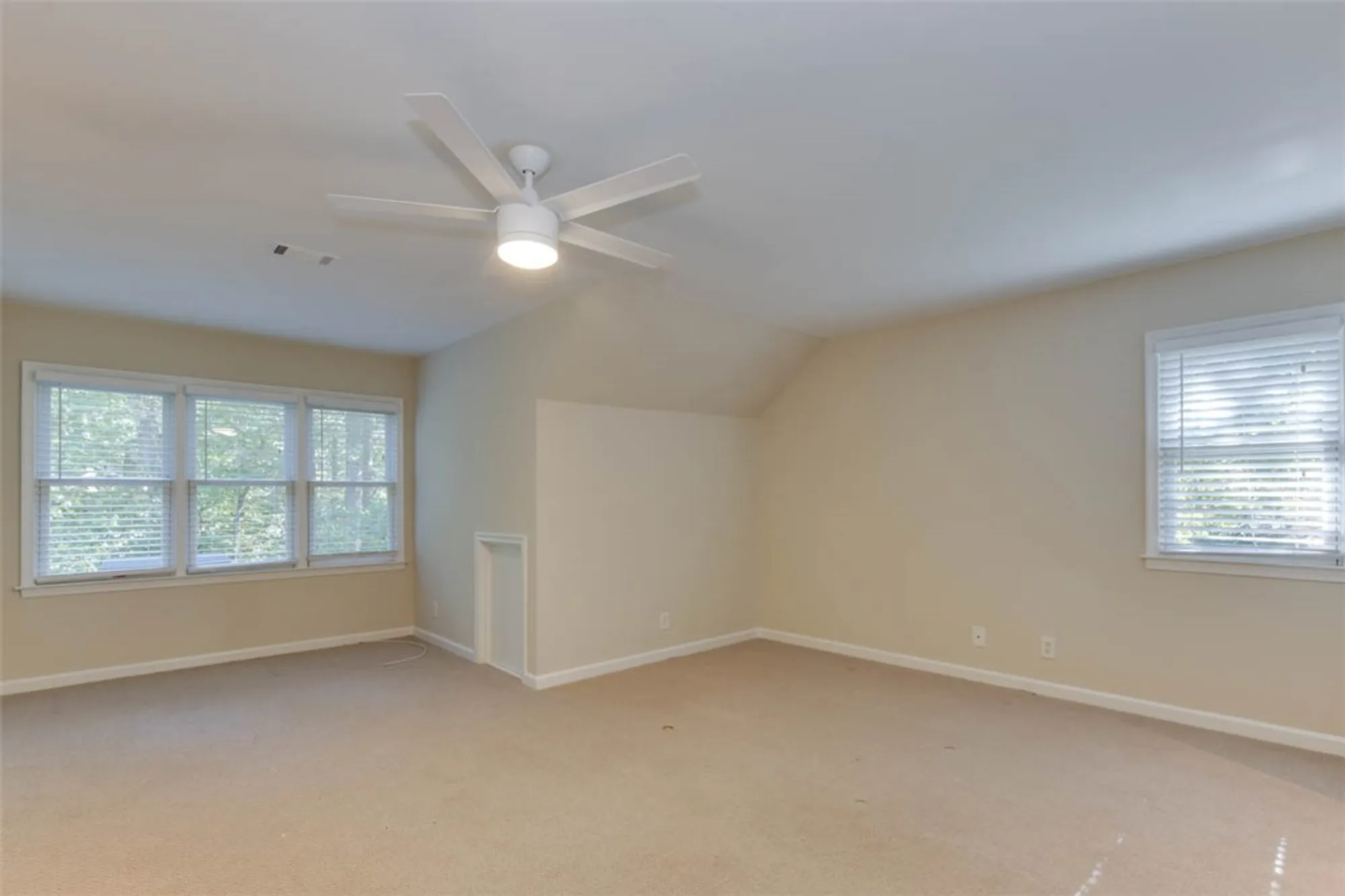 Property Slideshow image 31 of 45 | 214 archers mead, Williamsburg, VA, 23185