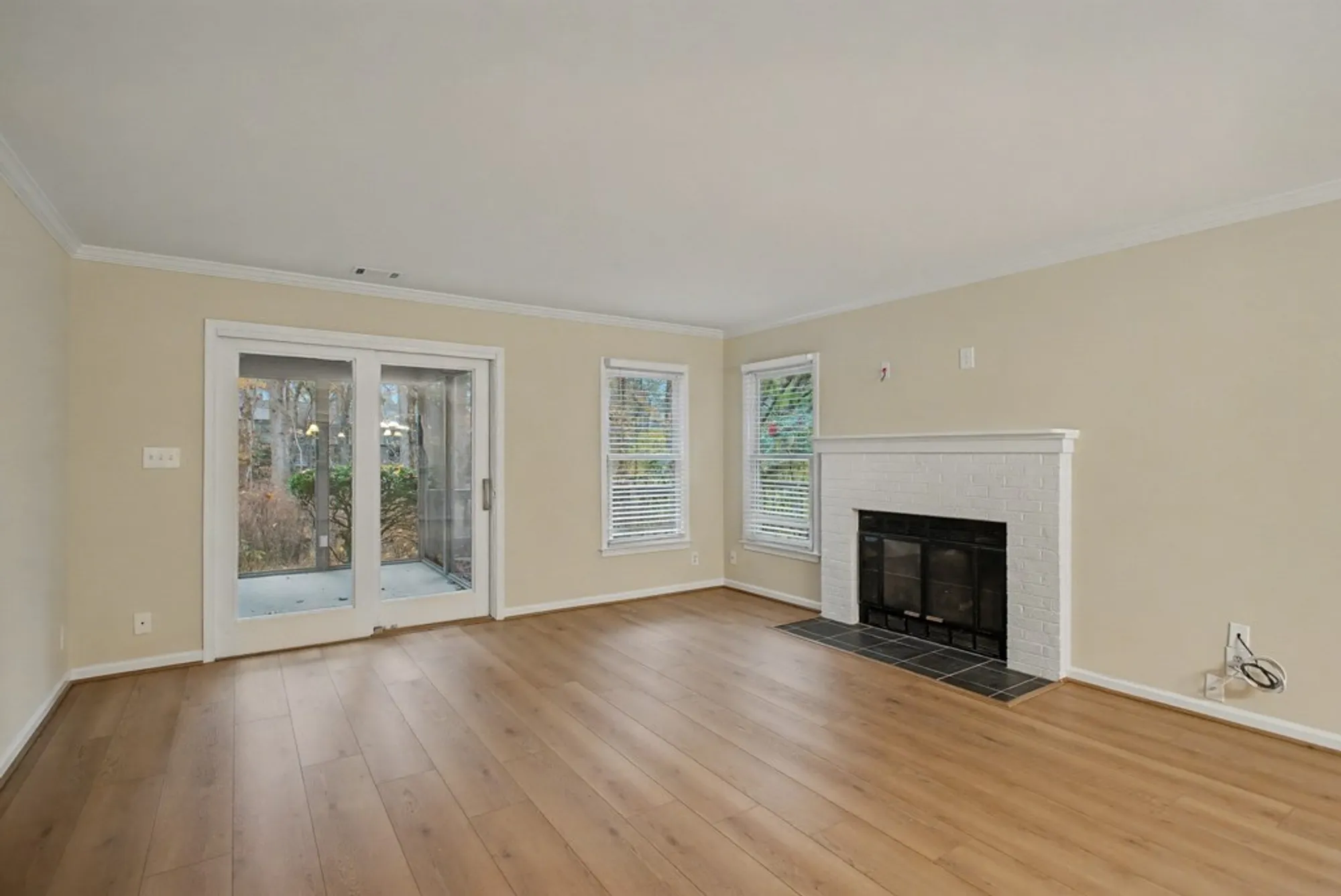 Property Slideshow image 7 of 45 | 214 archers mead, Williamsburg, VA, 23185