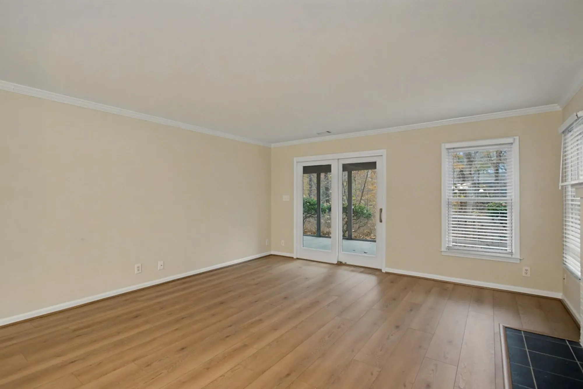 Property Slideshow image 8 of 45 | 214 archers mead, Williamsburg, VA, 23185