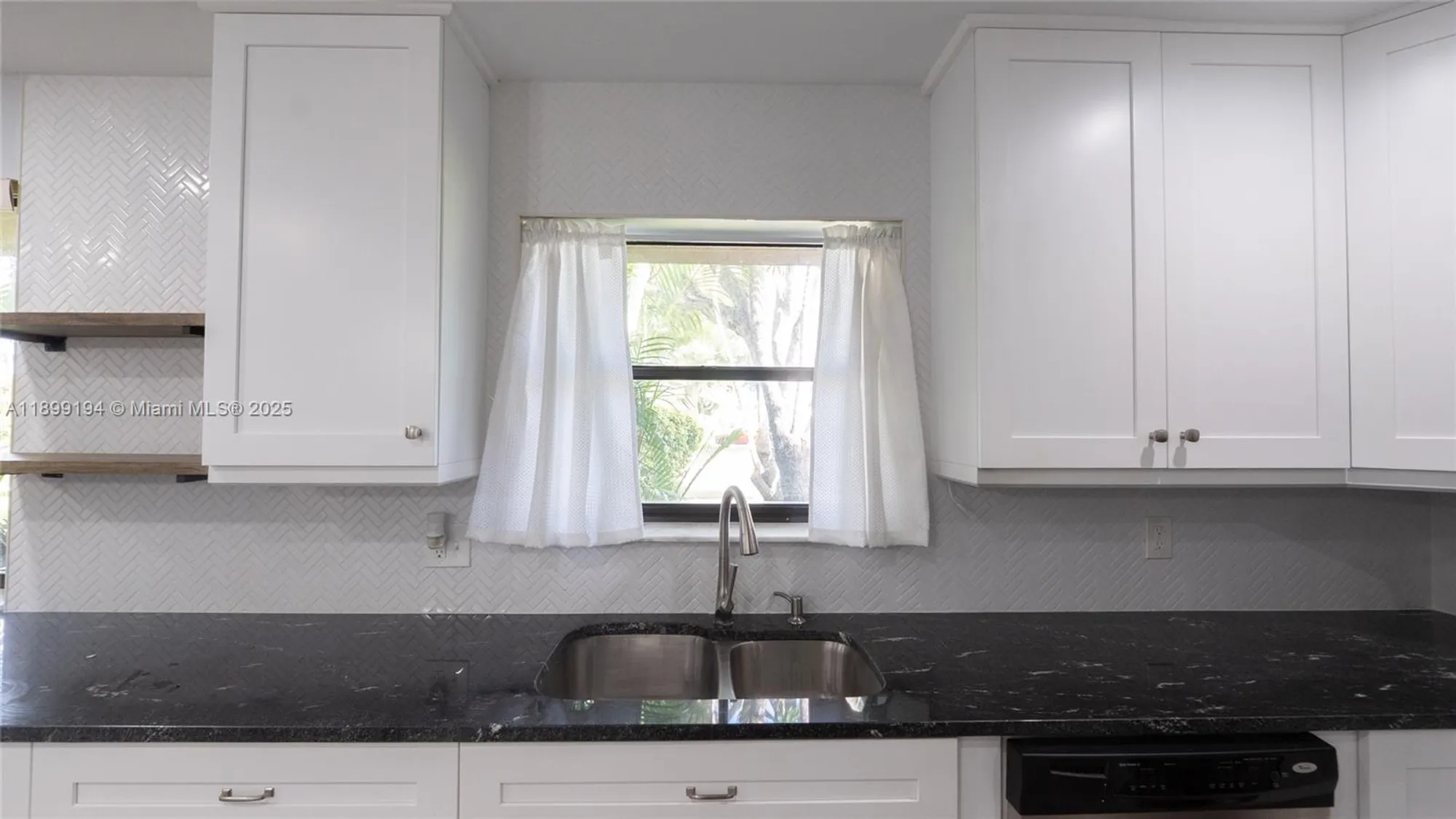 Property Slideshow image 16 of 40 | 3115 nw 12th st, Delray Beach, FL, 33445