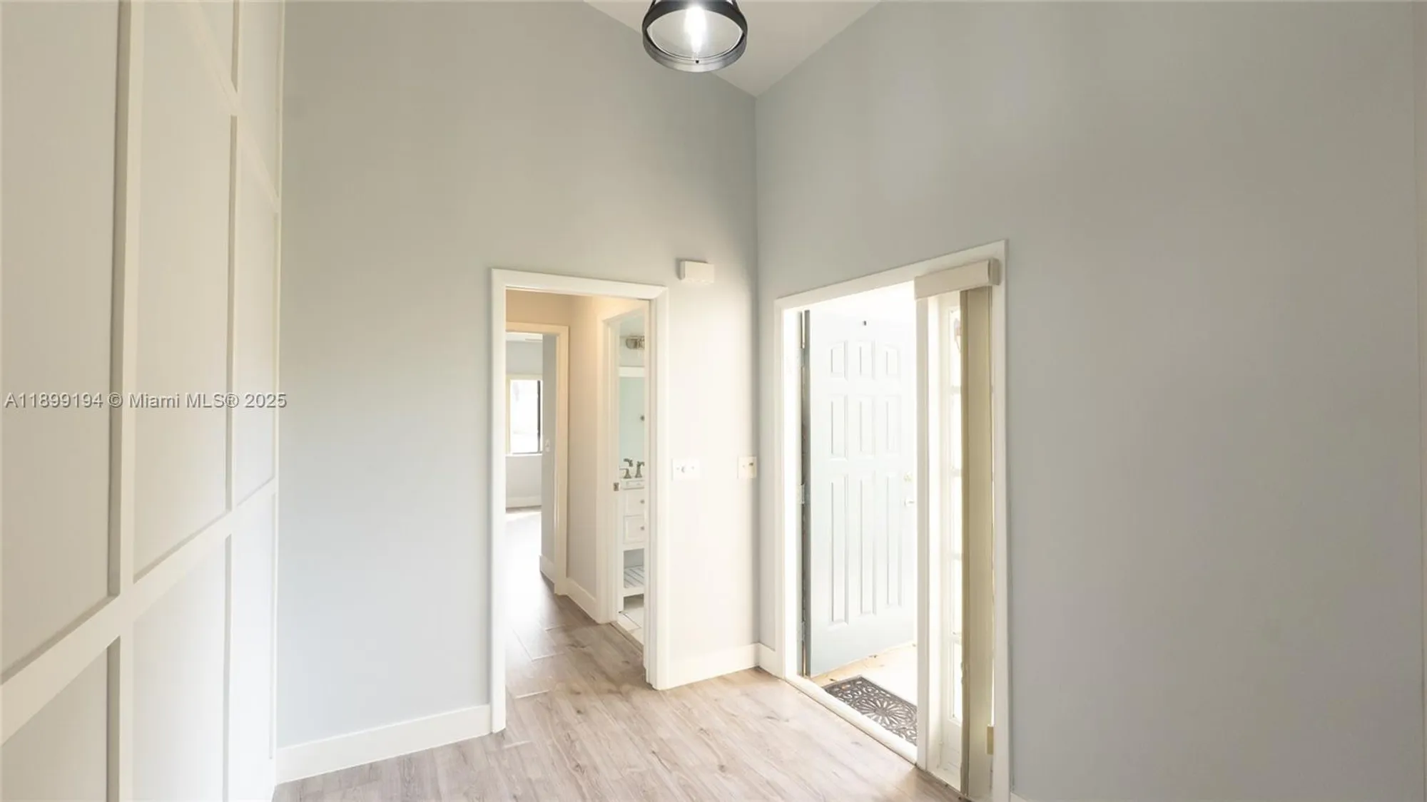 Property Slideshow image 10 of 40 | 3115 nw 12th st, Delray Beach, FL, 33445