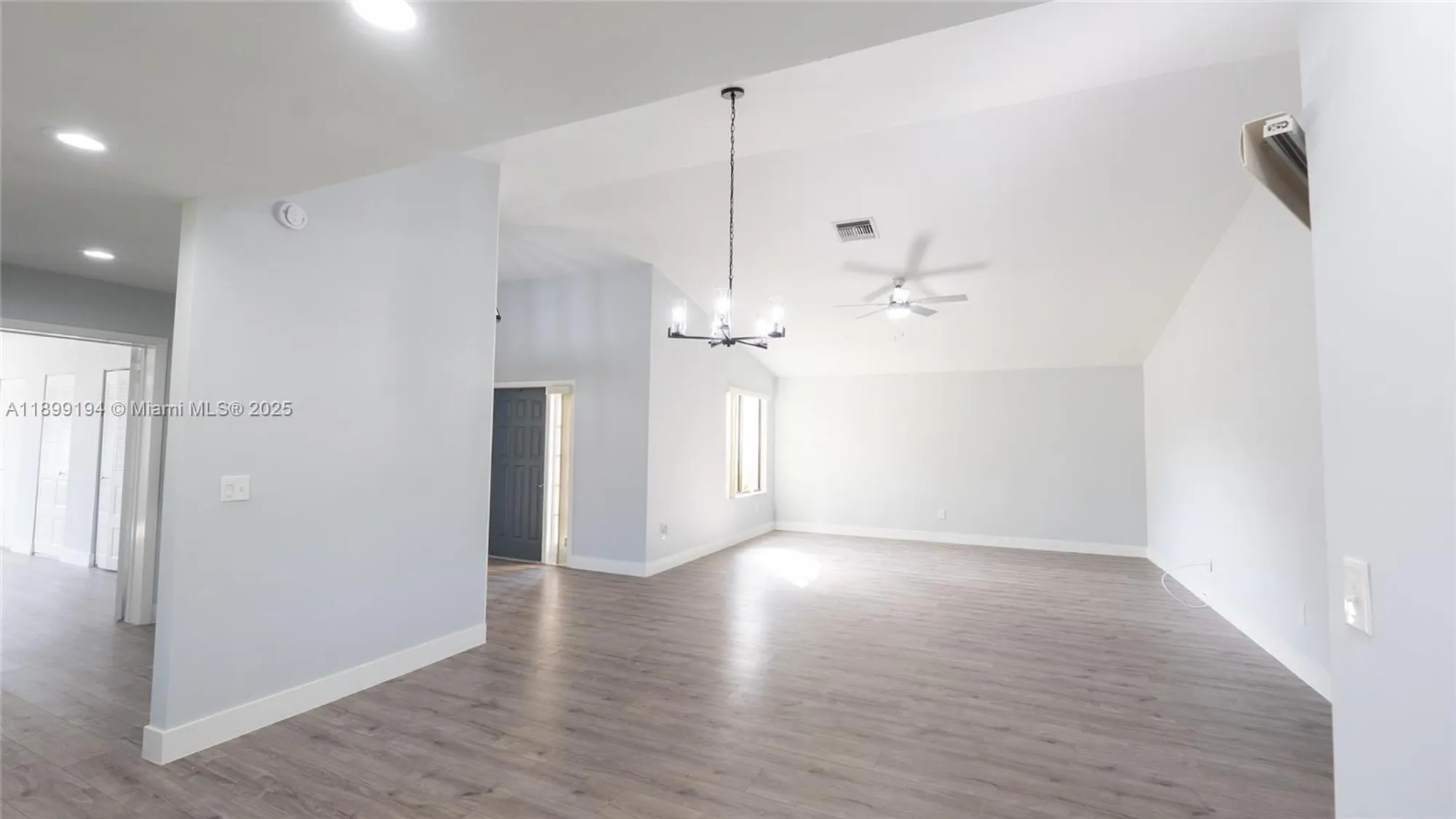 Property Slideshow image 30 of 40 | 3115 nw 12th st, Delray Beach, FL, 33445