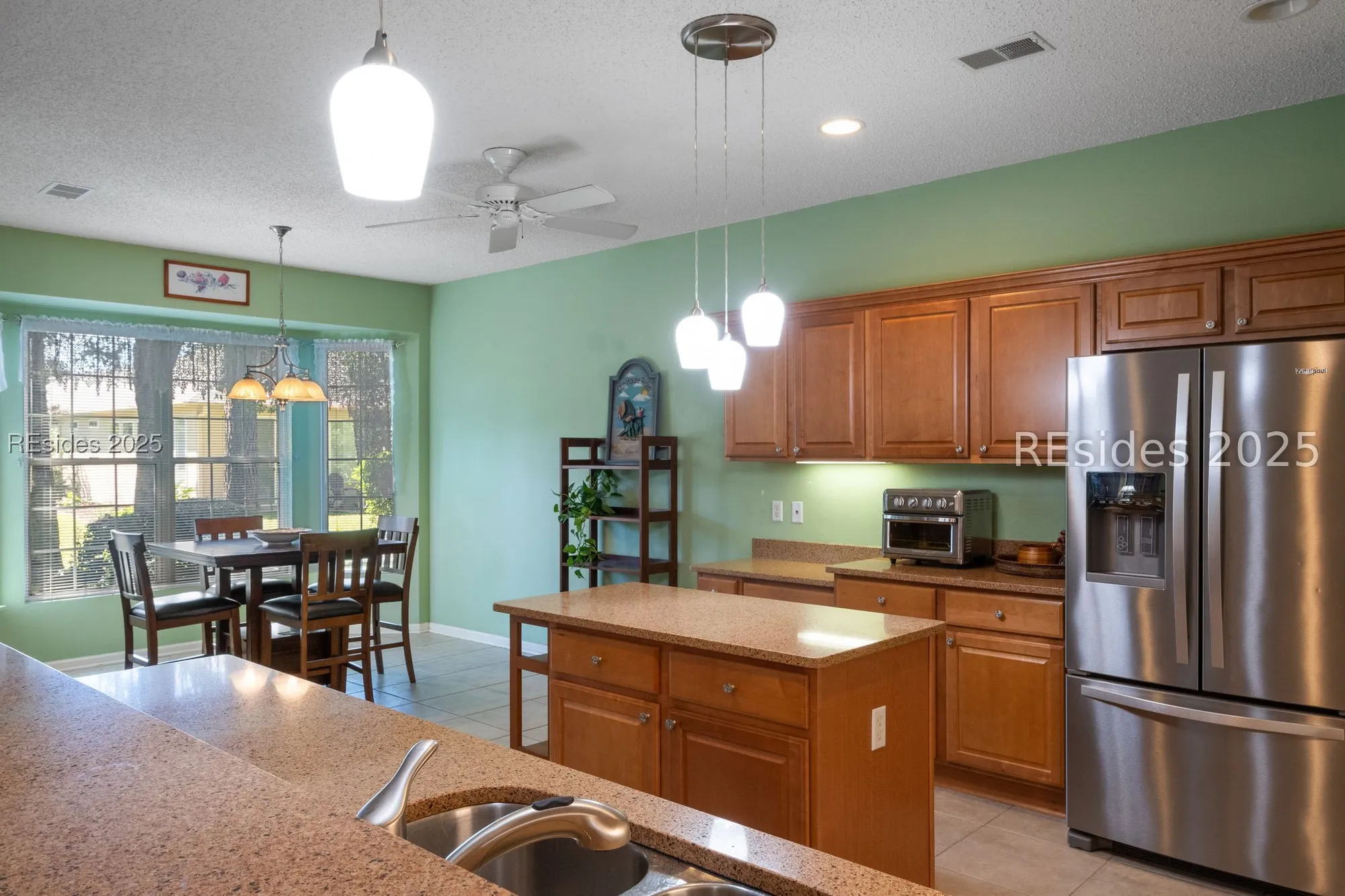 Property Slideshow image 15 of 36 | 186 hampton cir, Bluffton, SC, 29909