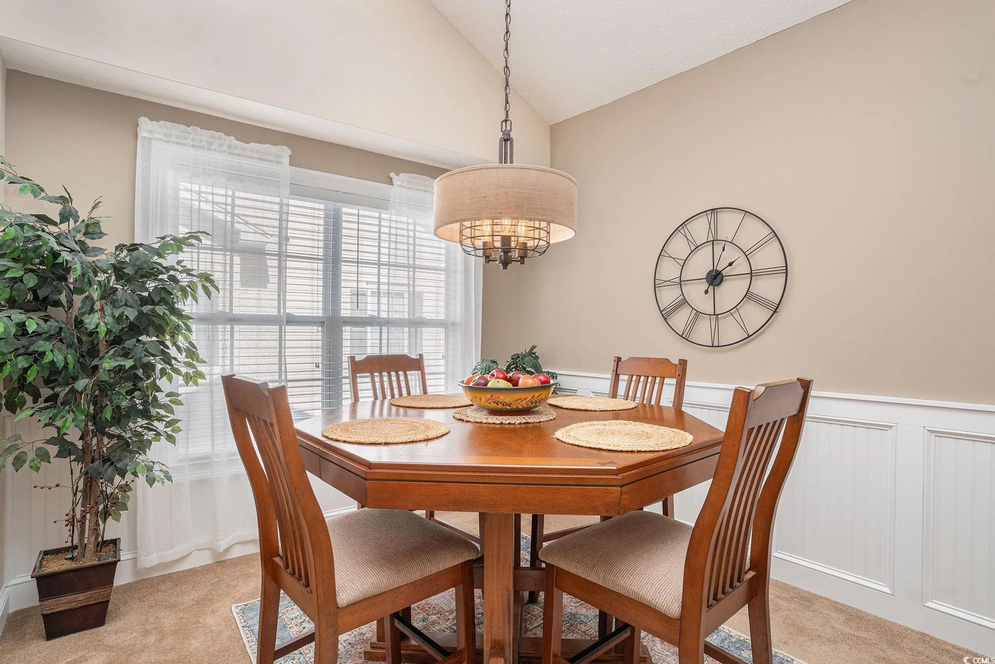 Property Slideshow image 11 of 32 | 806 sail ln 202, Murrells Inlet, SC, 29576
