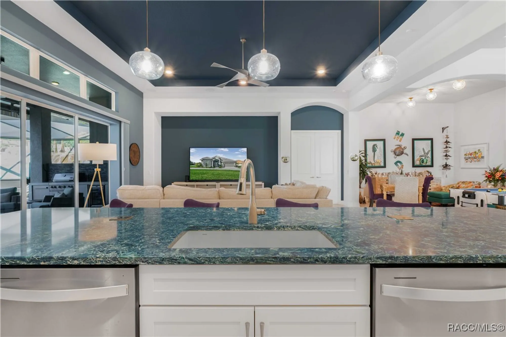 Property Slideshow image 21 of 86 | 1500 w alton bay pl, Hernando, FL, 34442