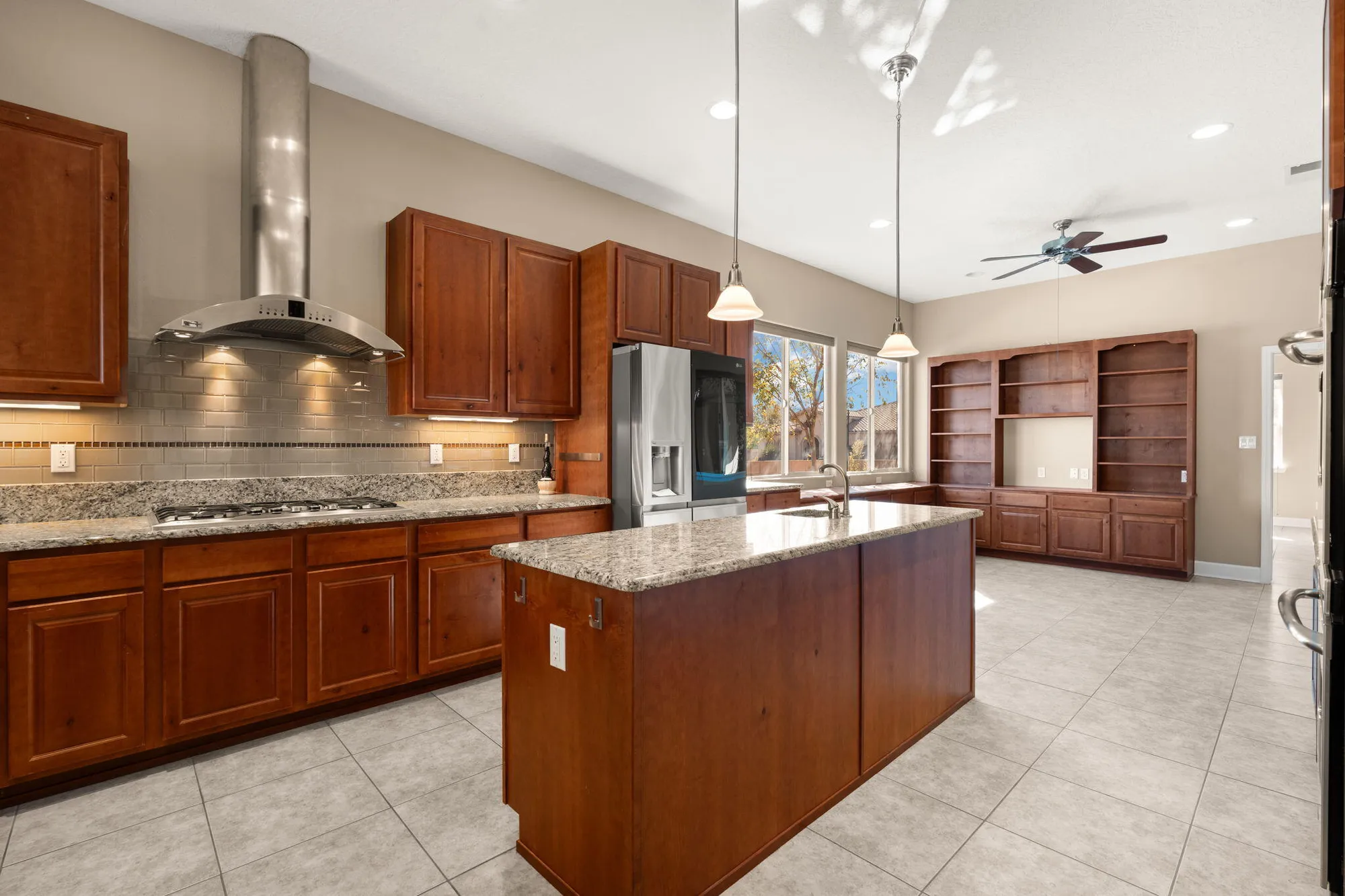 Property Slideshow image 17 of 42 | 370 zuni river cir, Los Lunas, NM, 87031