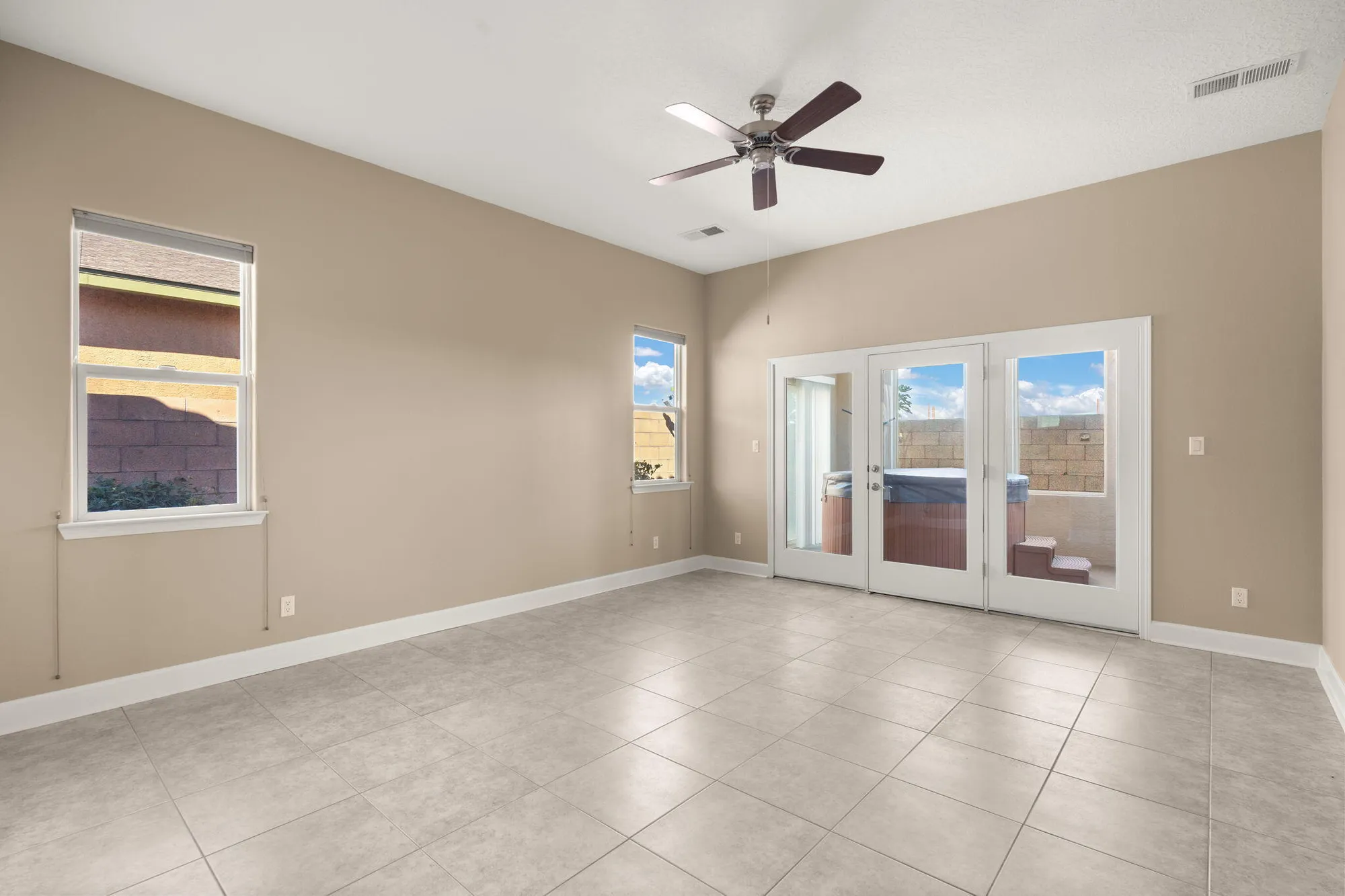 Property Slideshow image 30 of 42 | 370 zuni river cir, Los Lunas, NM, 87031