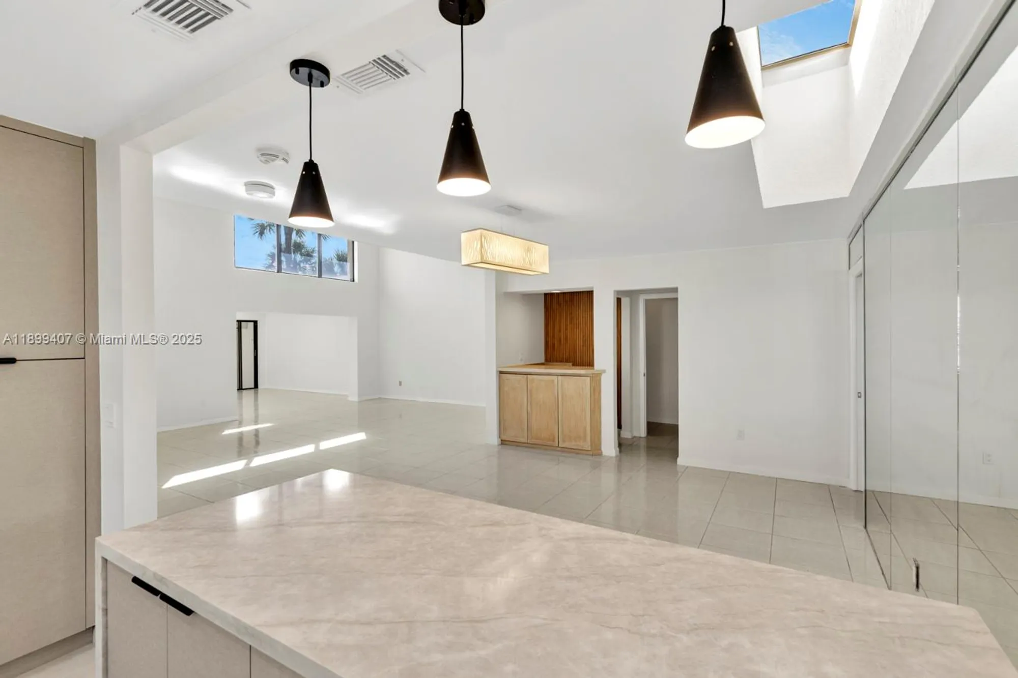 Property Slideshow image 13 of 49 | 21686 arriba real # 40-a, Boca Raton, FL, 33433