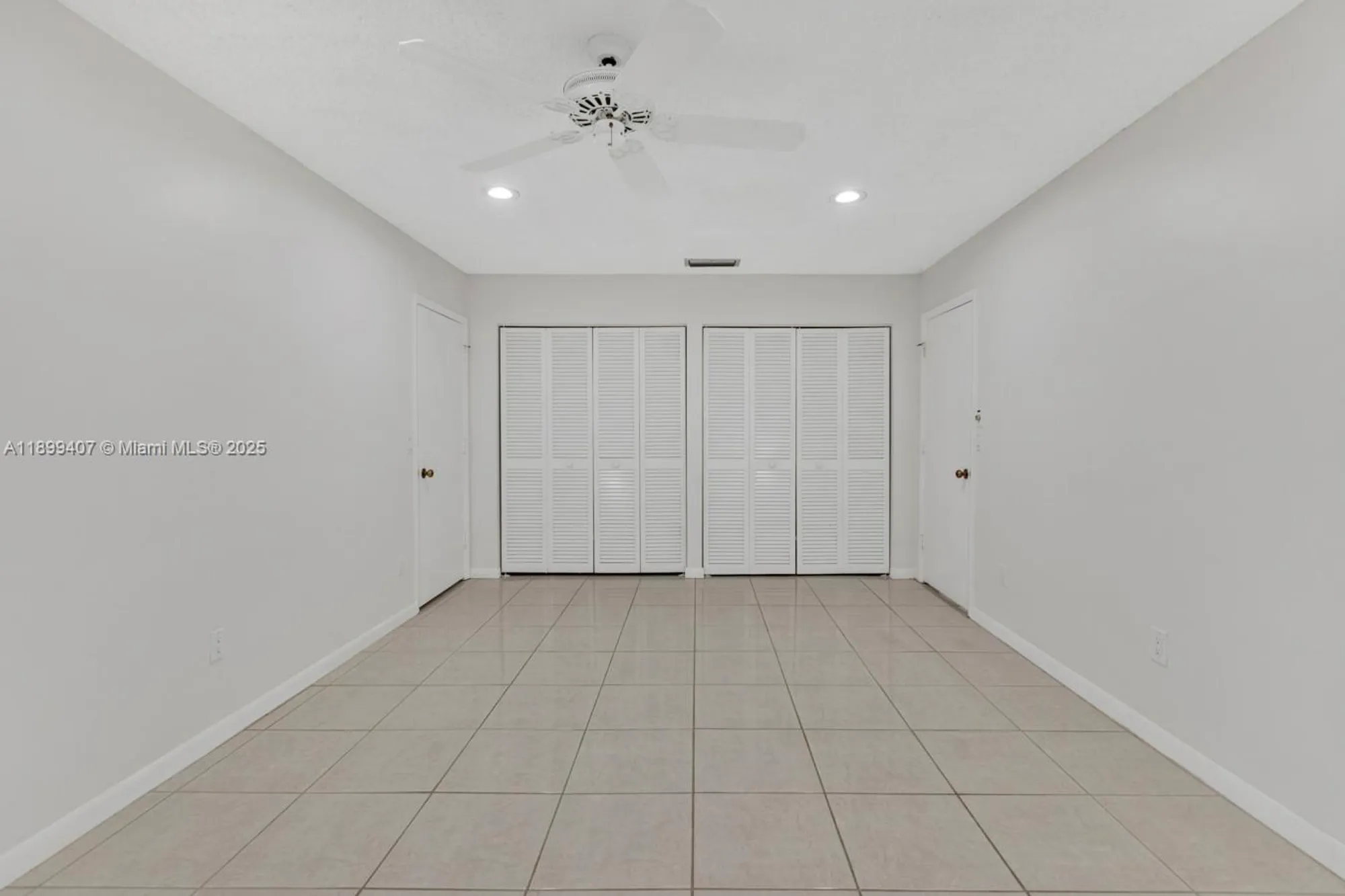 Property Slideshow image 20 of 49 | 21686 arriba real # 40-a, Boca Raton, FL, 33433