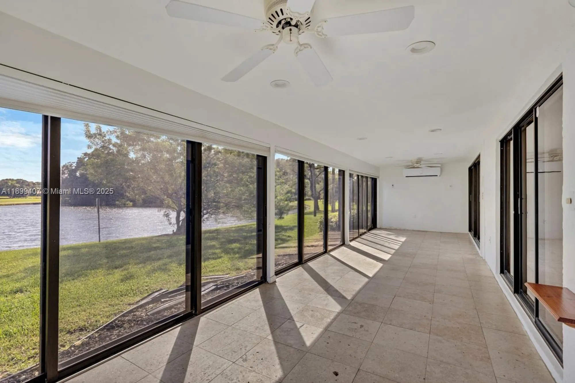 Property Slideshow image 35 of 49 | 21686 arriba real # 40-a, Boca Raton, FL, 33433