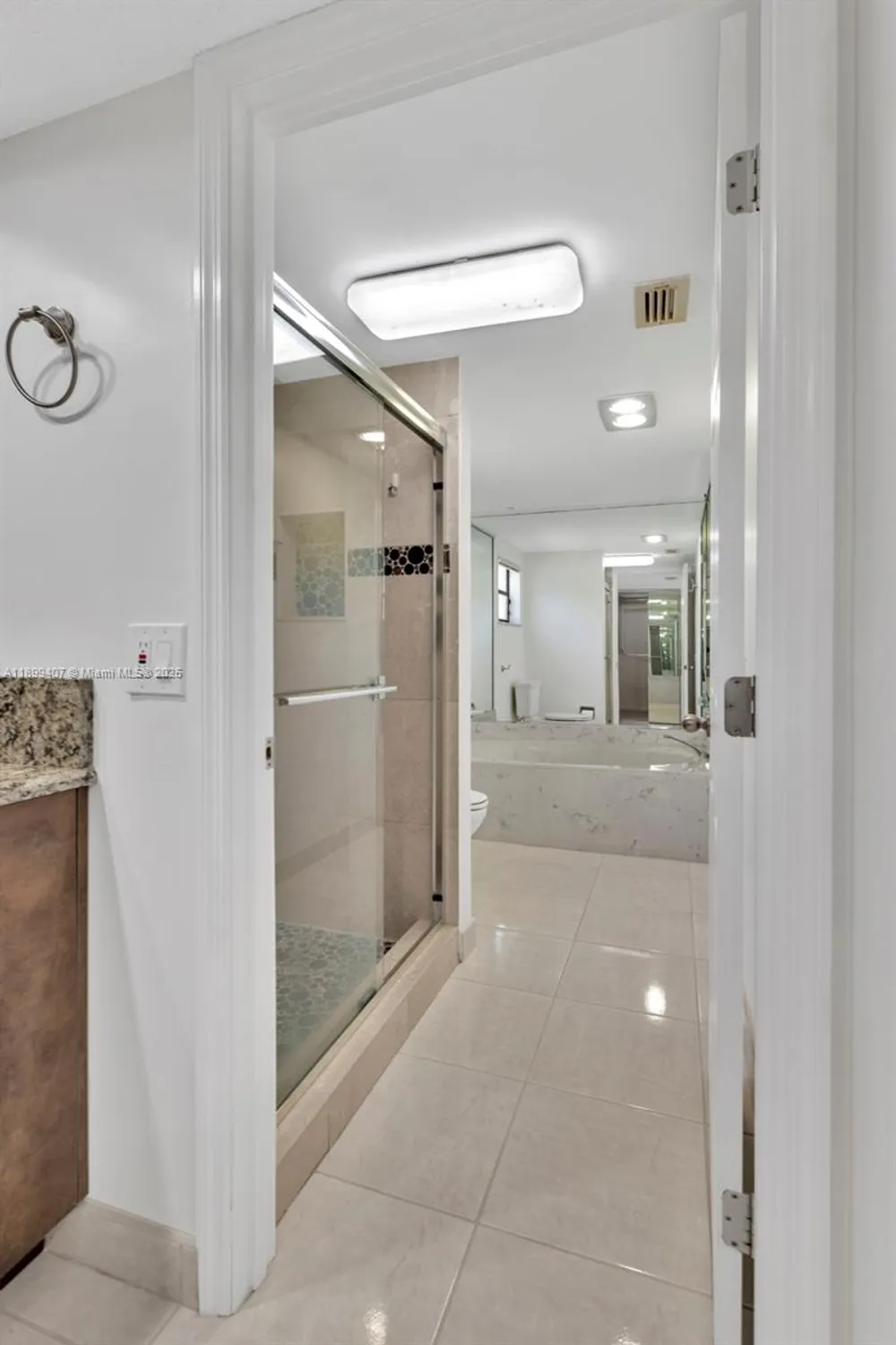 Property Slideshow image 30 of 49 | 21686 arriba real # 40-a, Boca Raton, FL, 33433